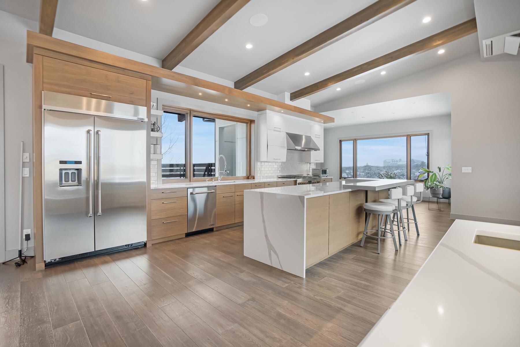 61747 Hosmer Lake Drive