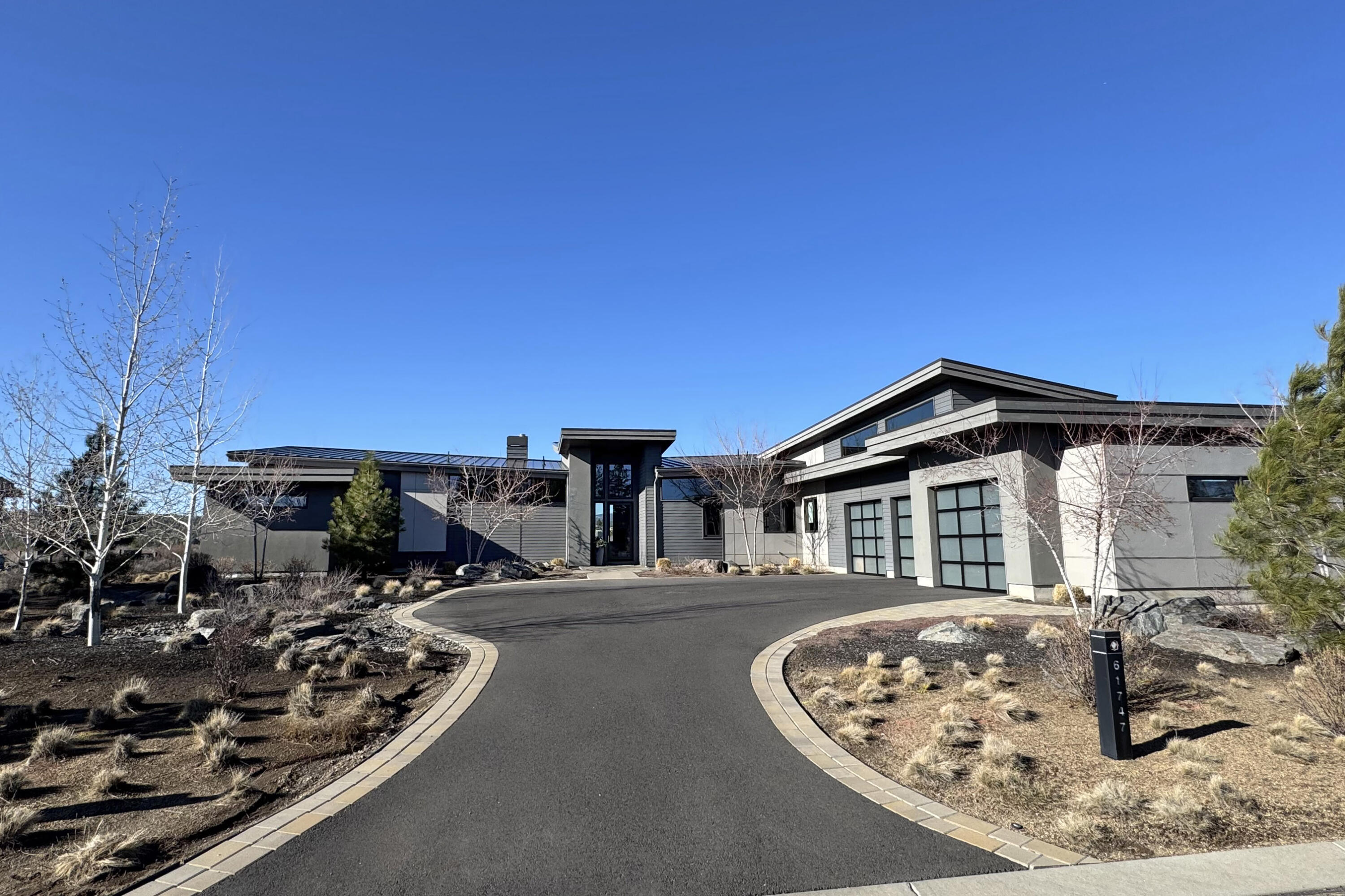 61747 Hosmer Lake Drive