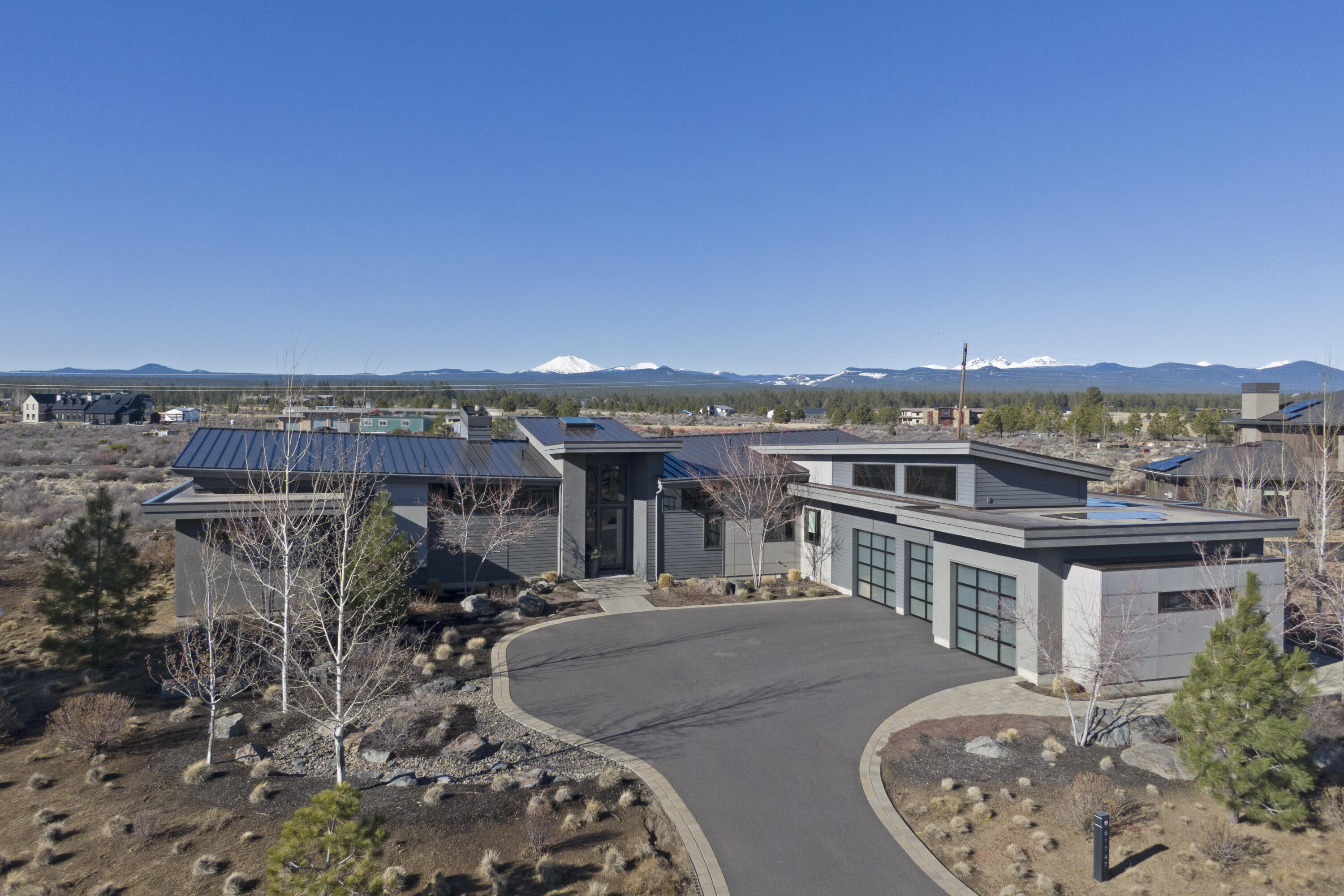 61747 Hosmer Lake Drive