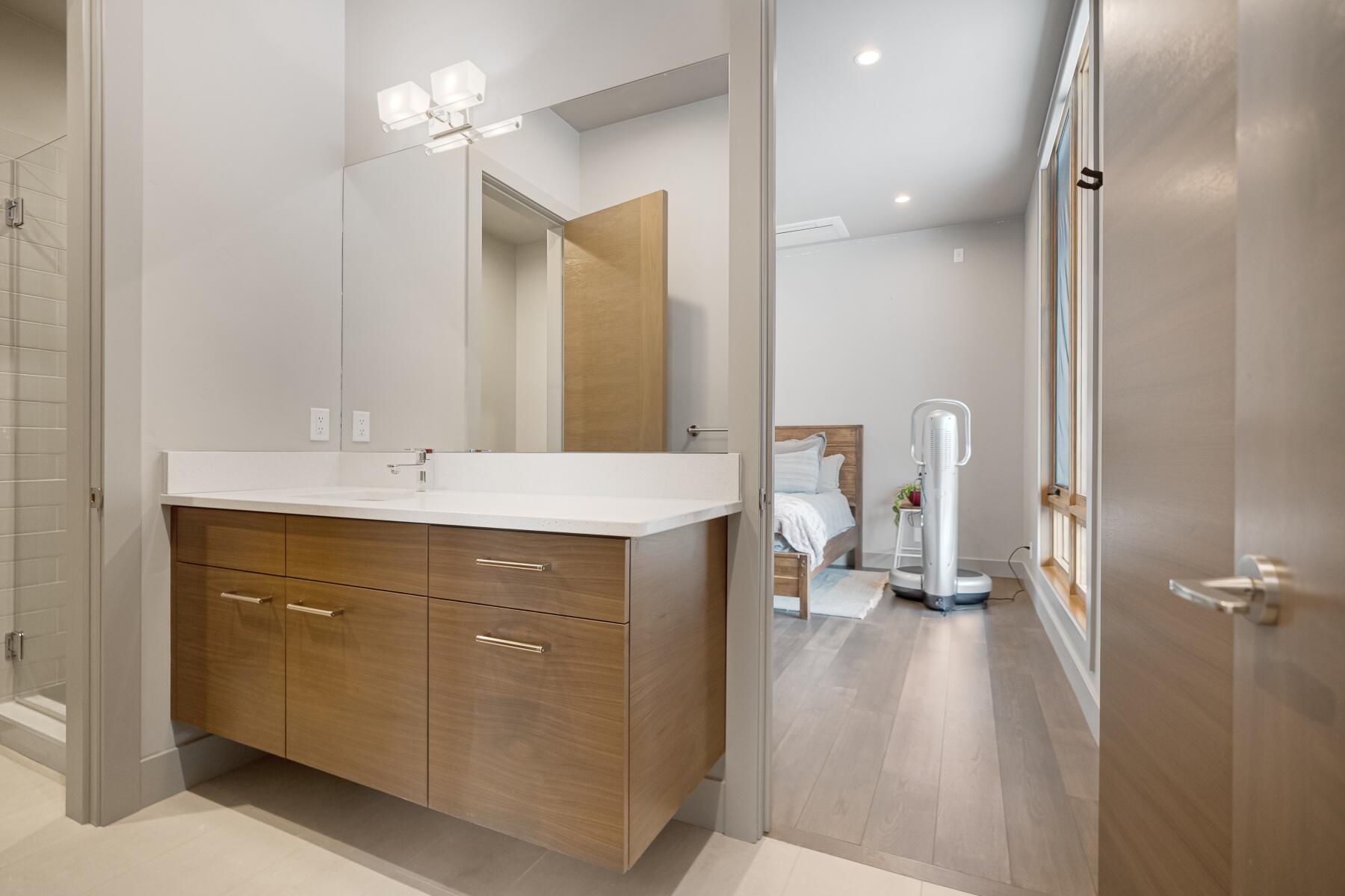 61747 Hosmer Lake Drive