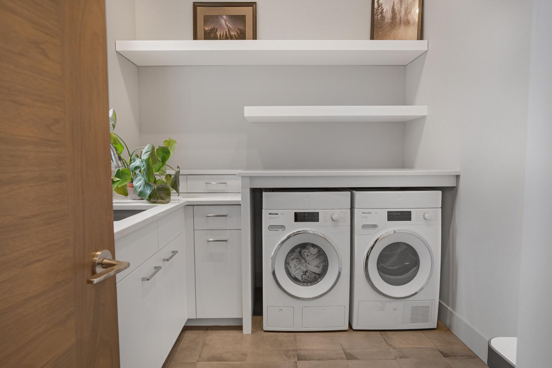 61747 Hosmer Lake Drive