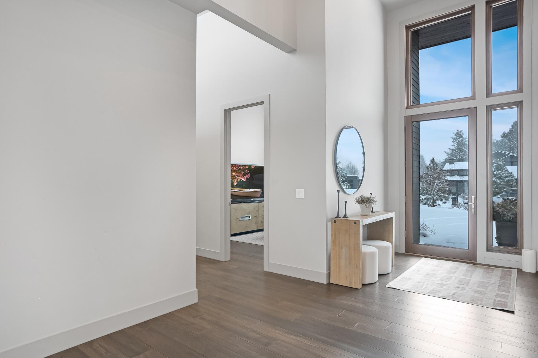 61747 Hosmer Lake Drive