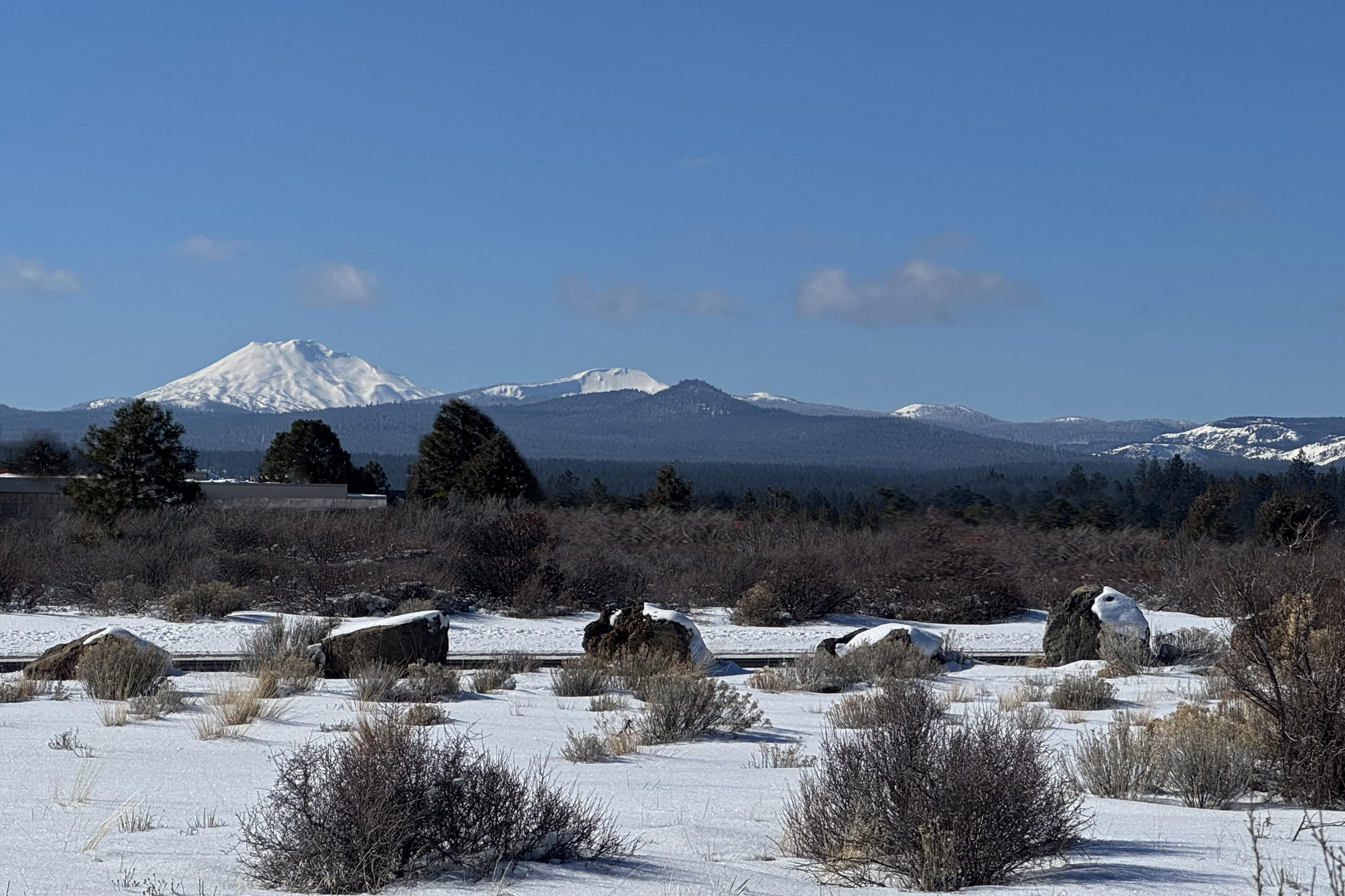 61747 Hosmer Lake Drive