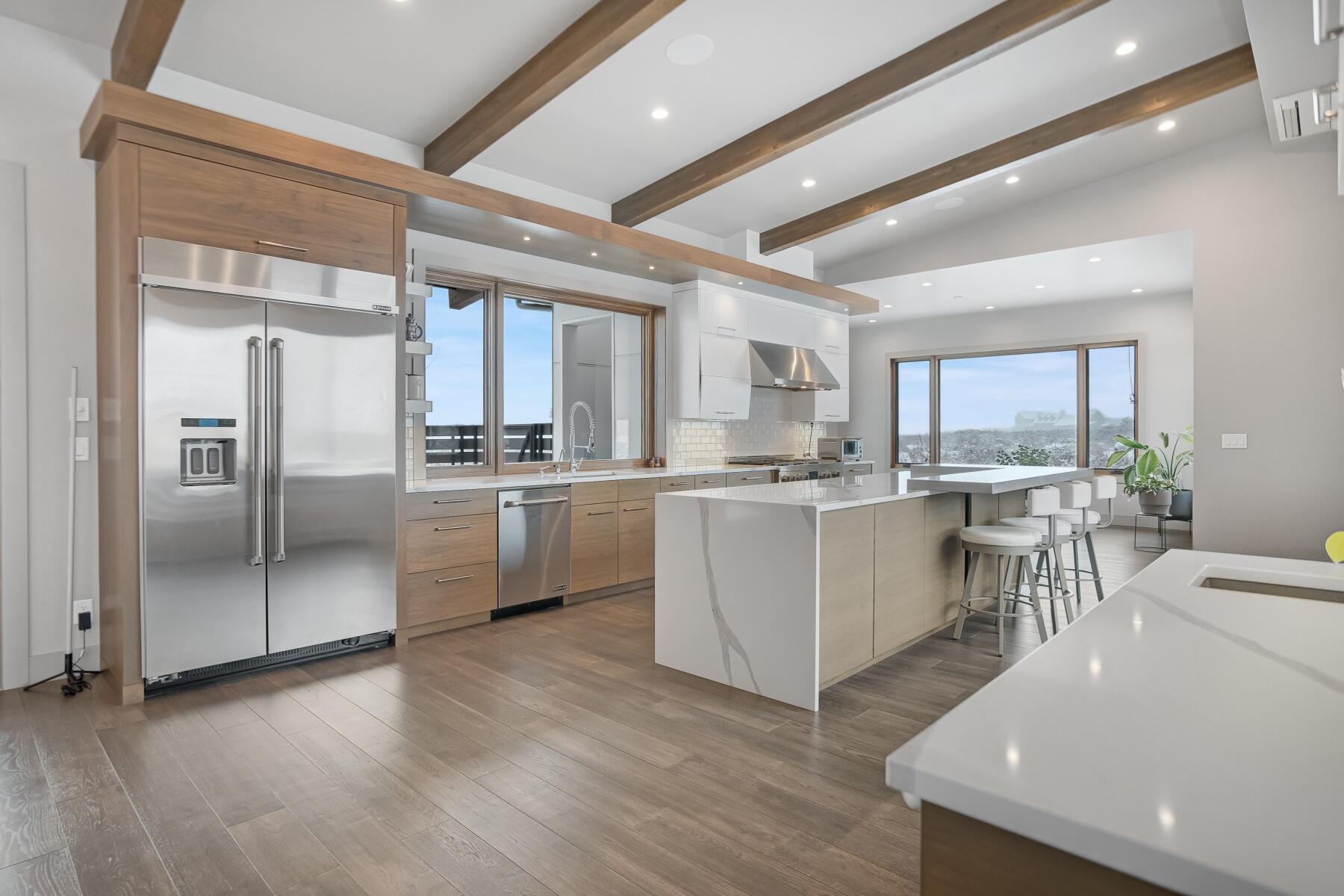 61747 Hosmer Lake Drive