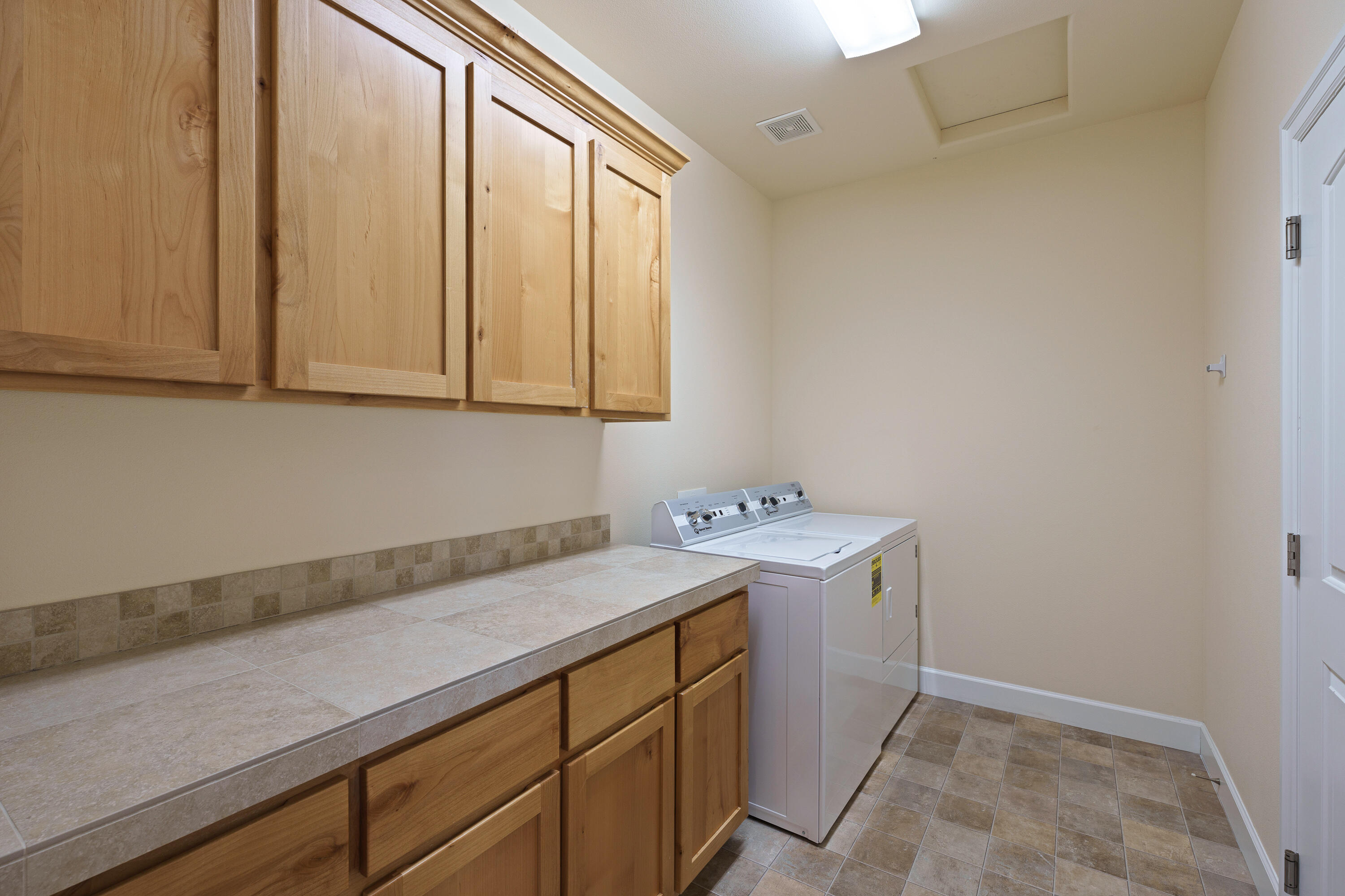 2946 NE Dogwood Drive