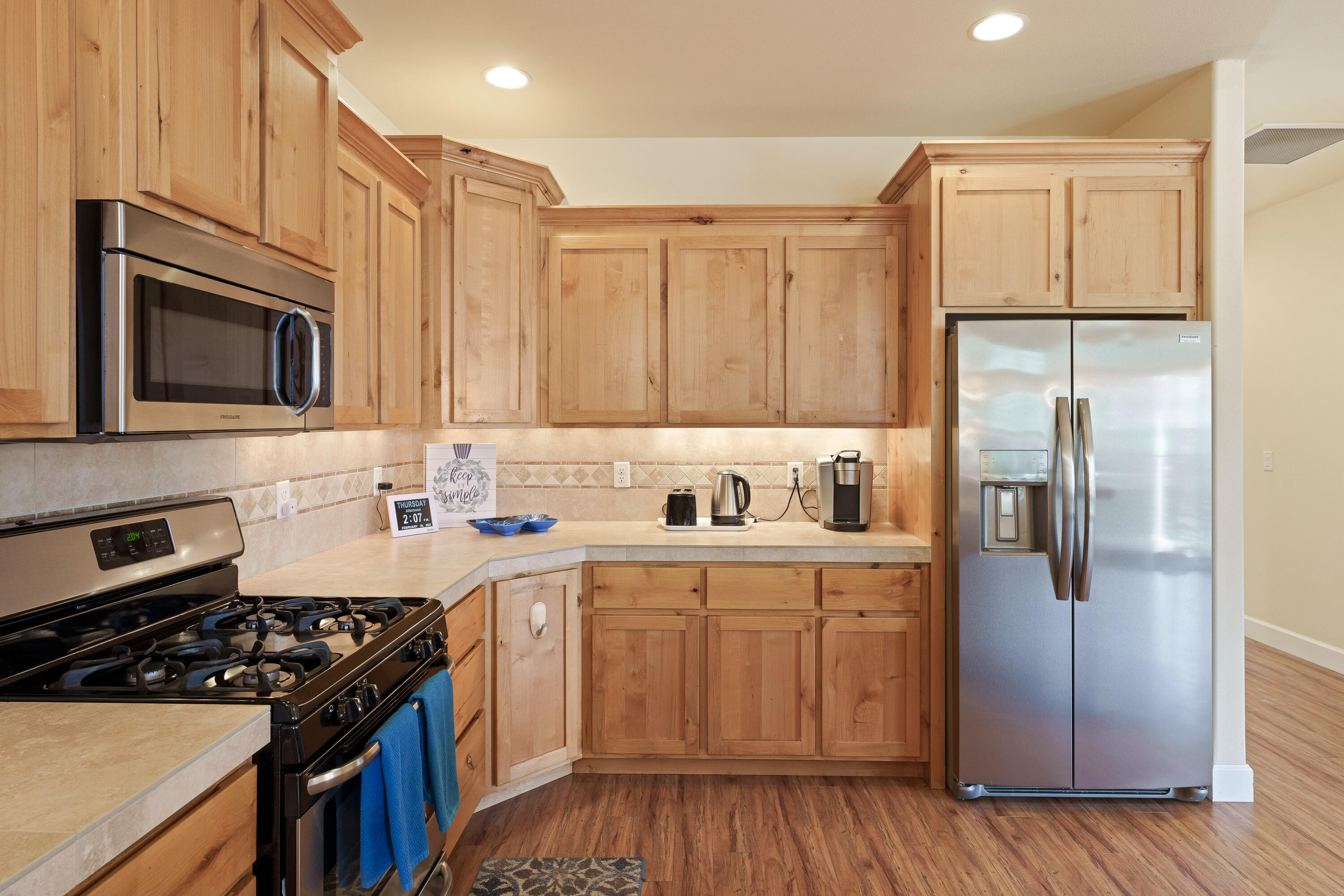 2946 NE Dogwood Drive