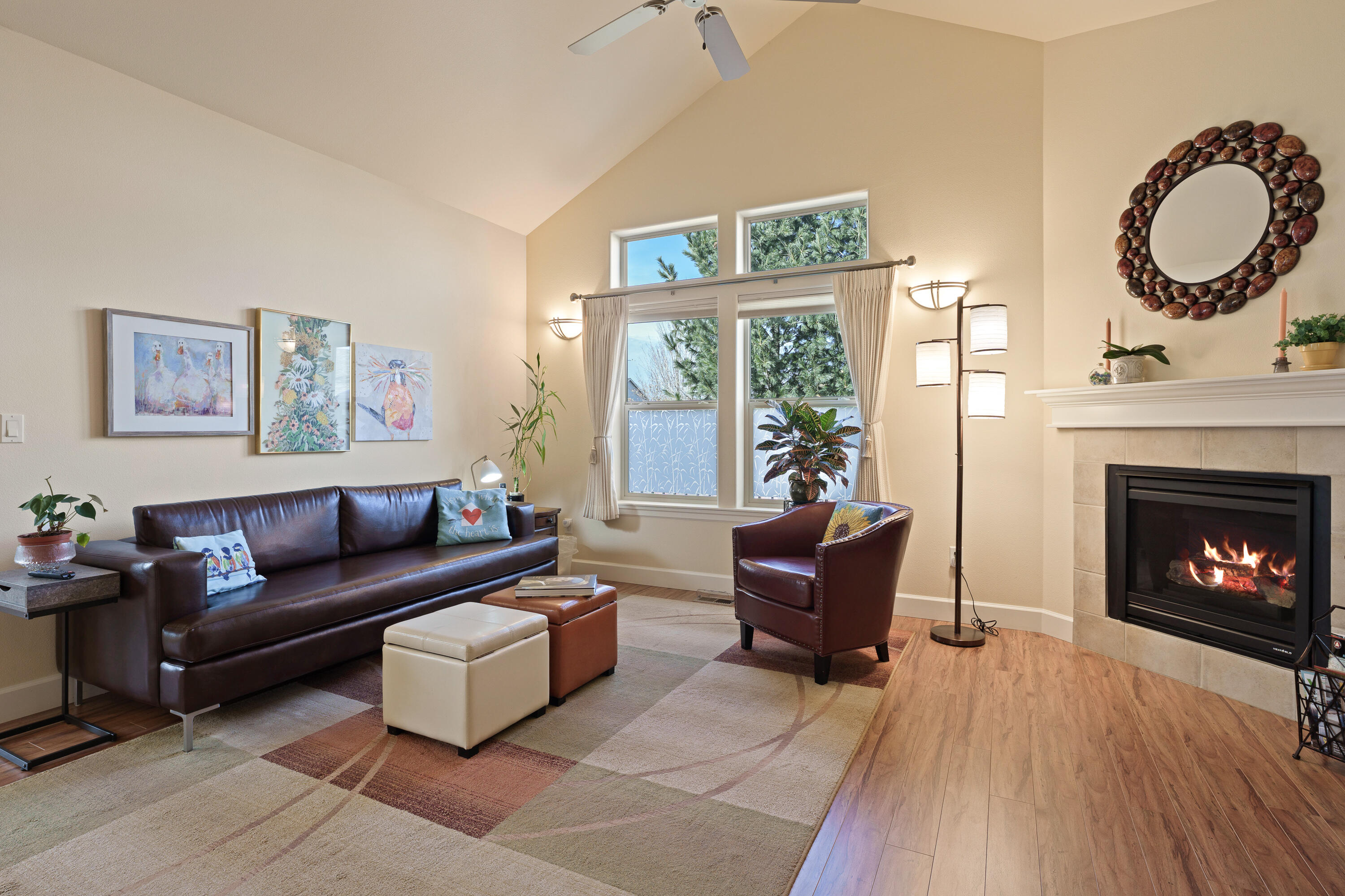 2946 NE Dogwood Drive