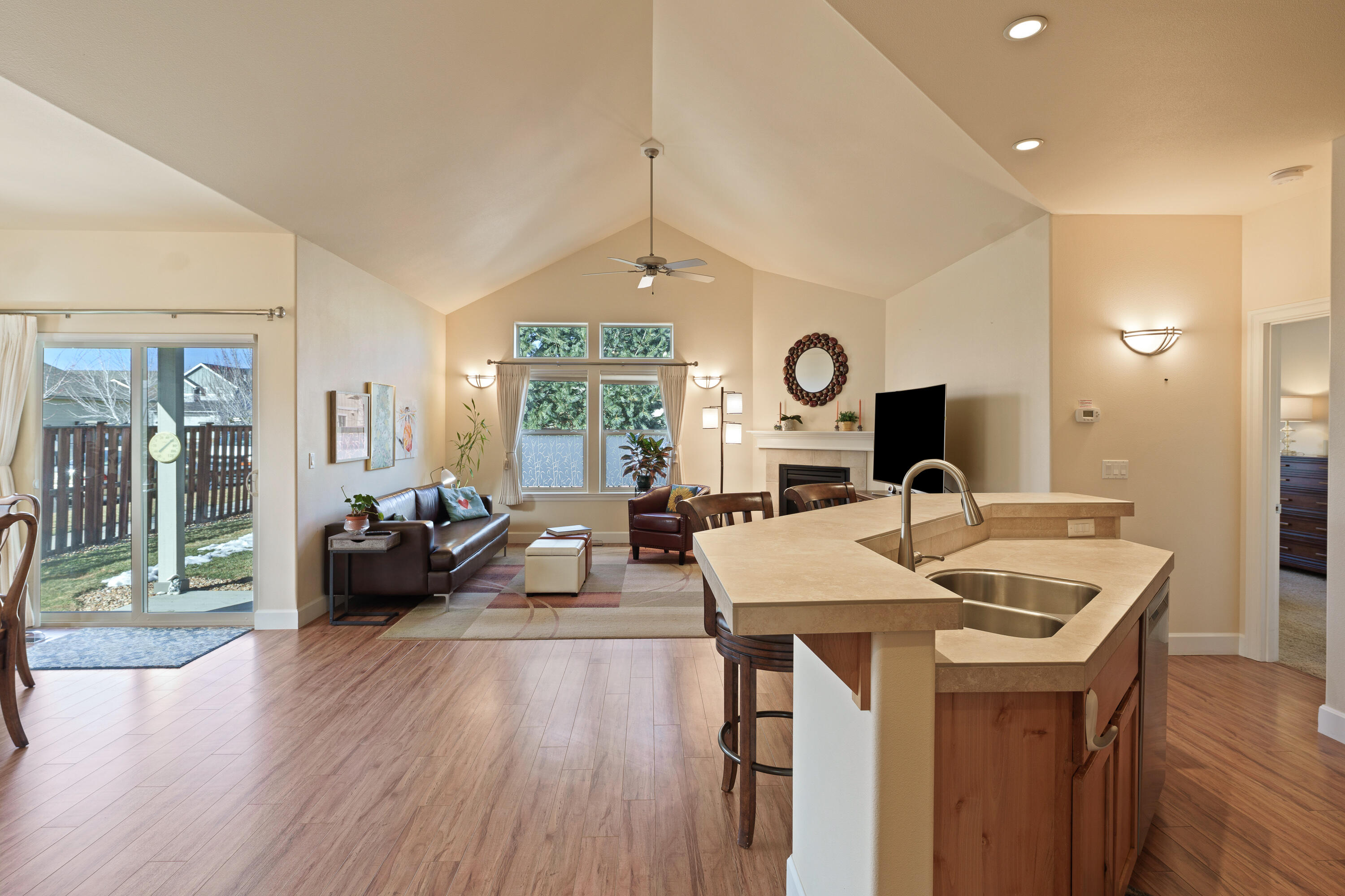 2946 NE Dogwood Drive