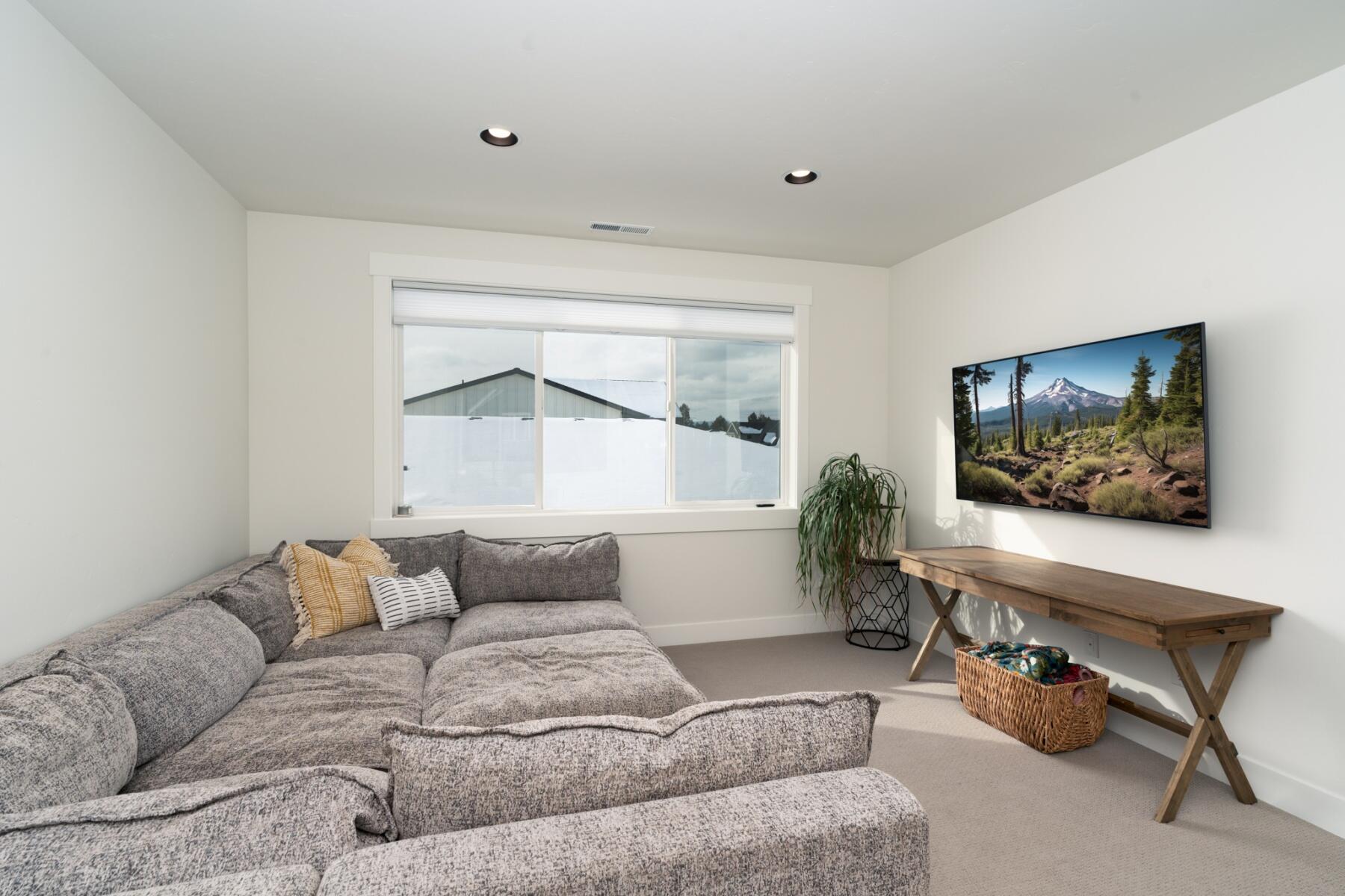 20485 Aberdeen Drive