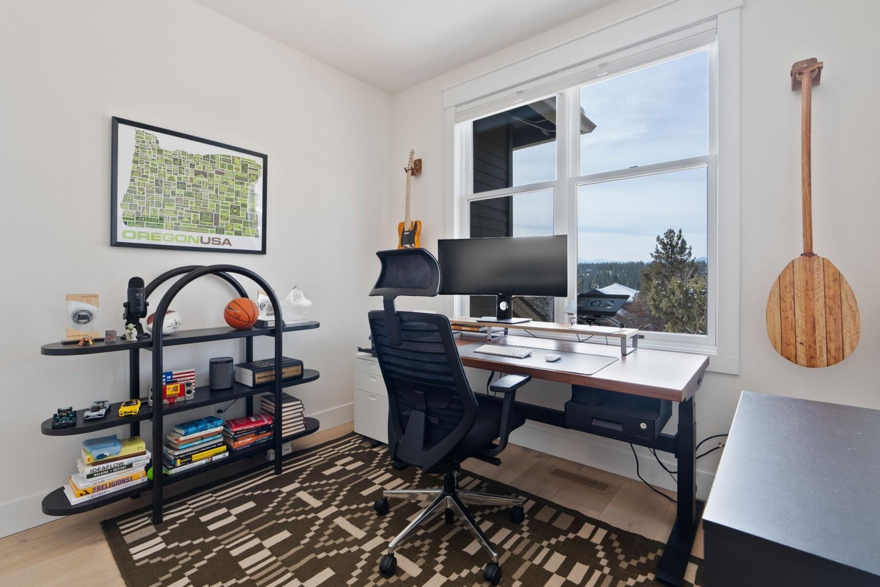 2868 NW Polarstar Avenue