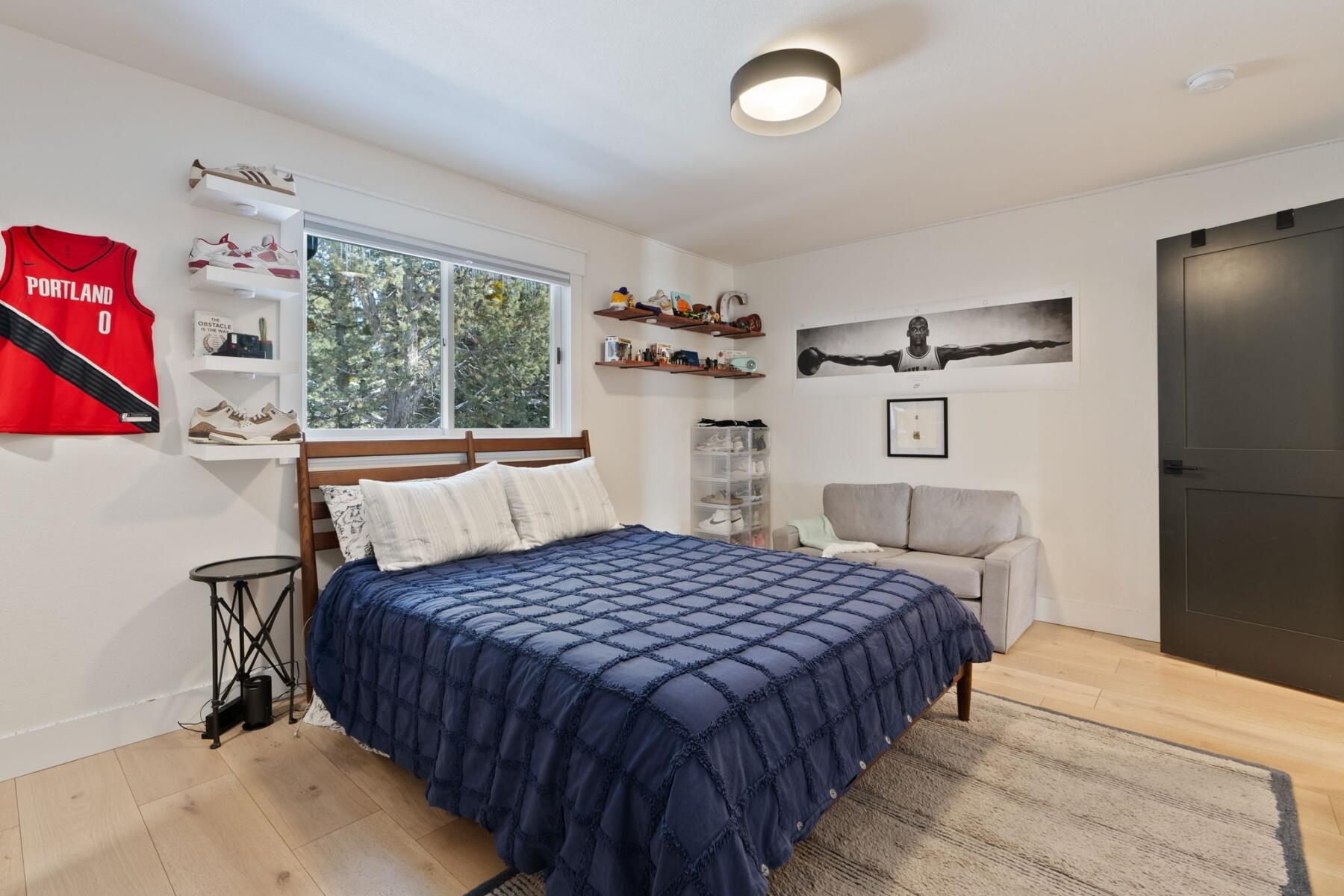 2868 NW Polarstar Avenue