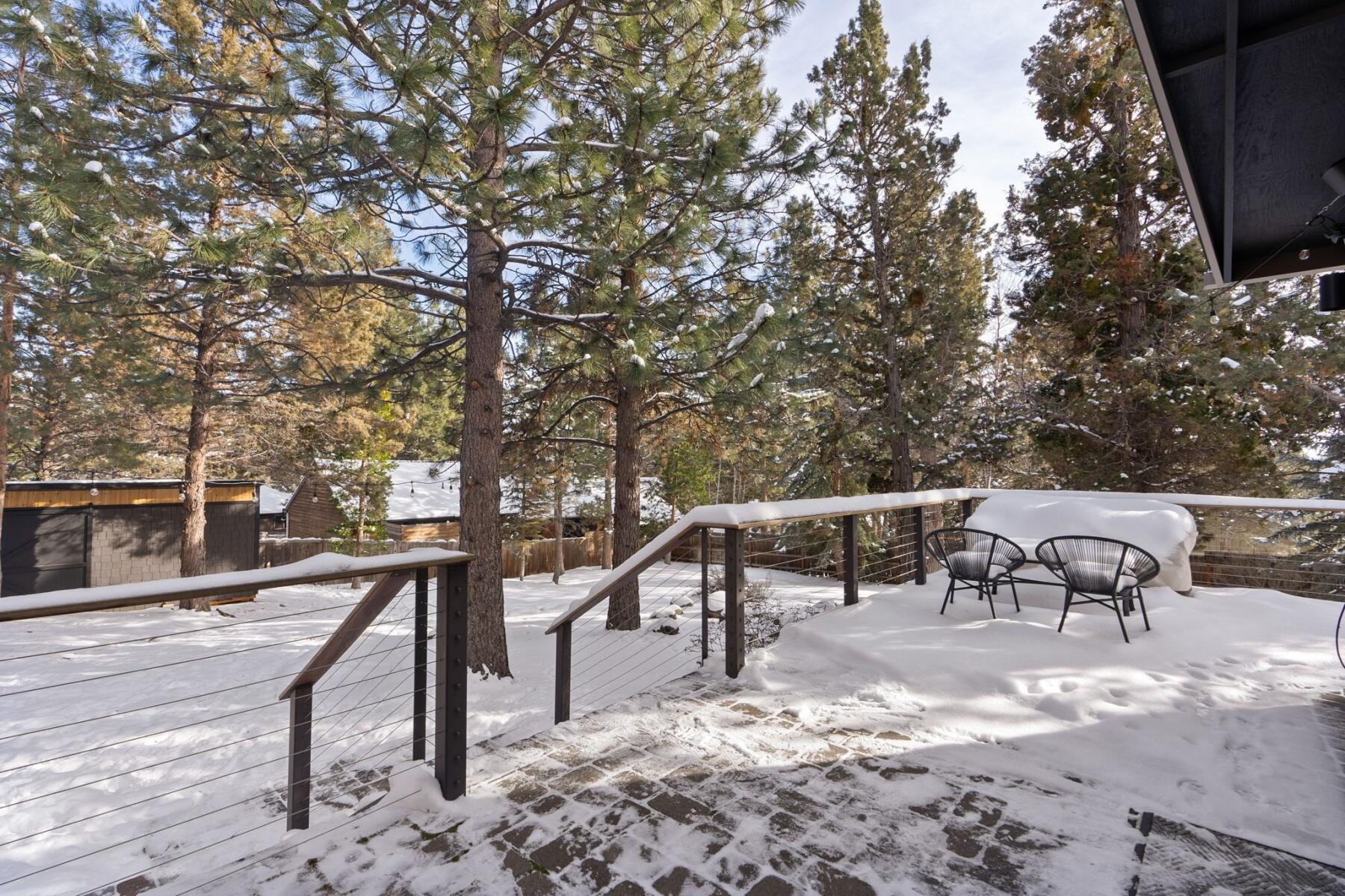 2868 NW Polarstar Avenue