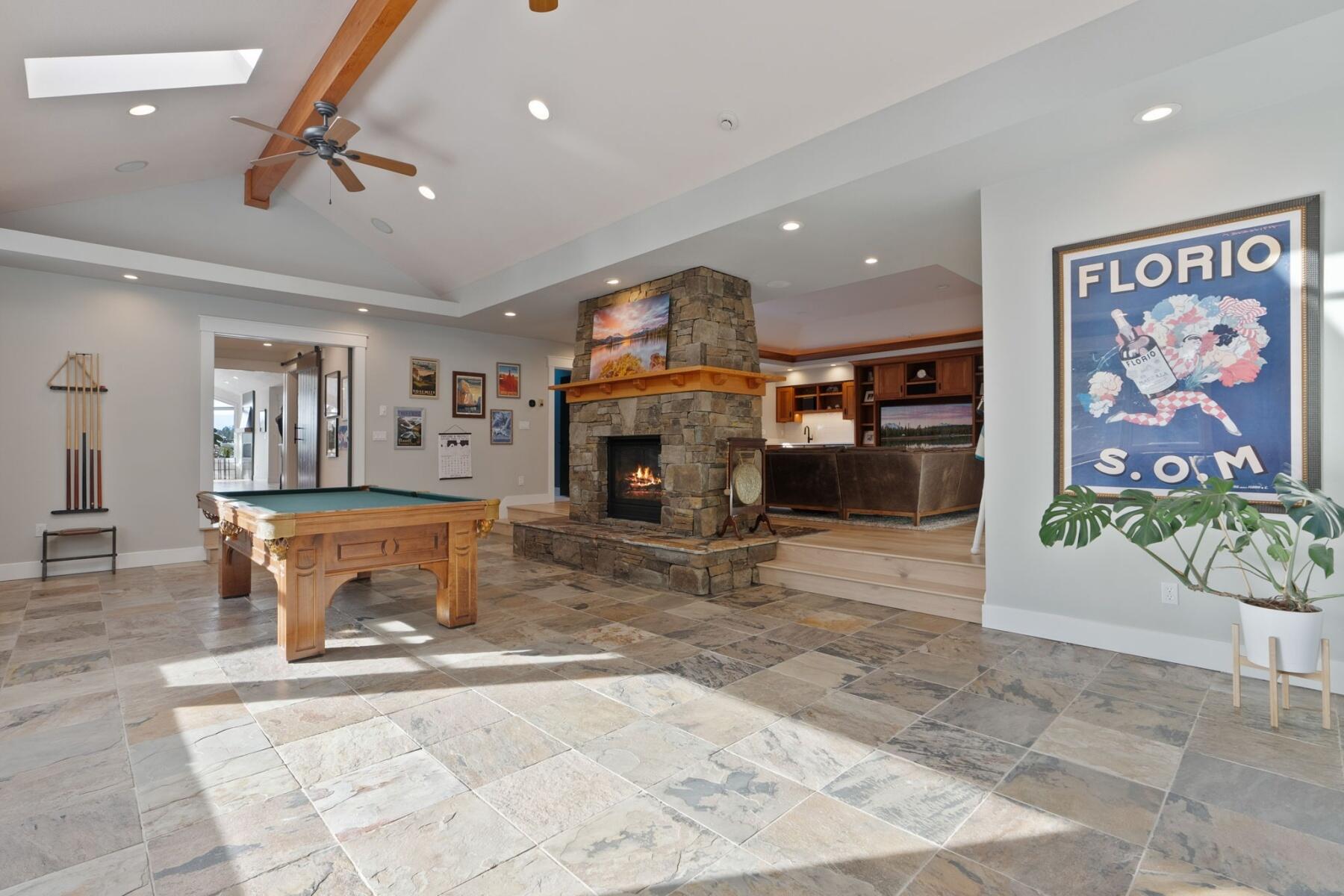 2868 NW Polarstar Avenue