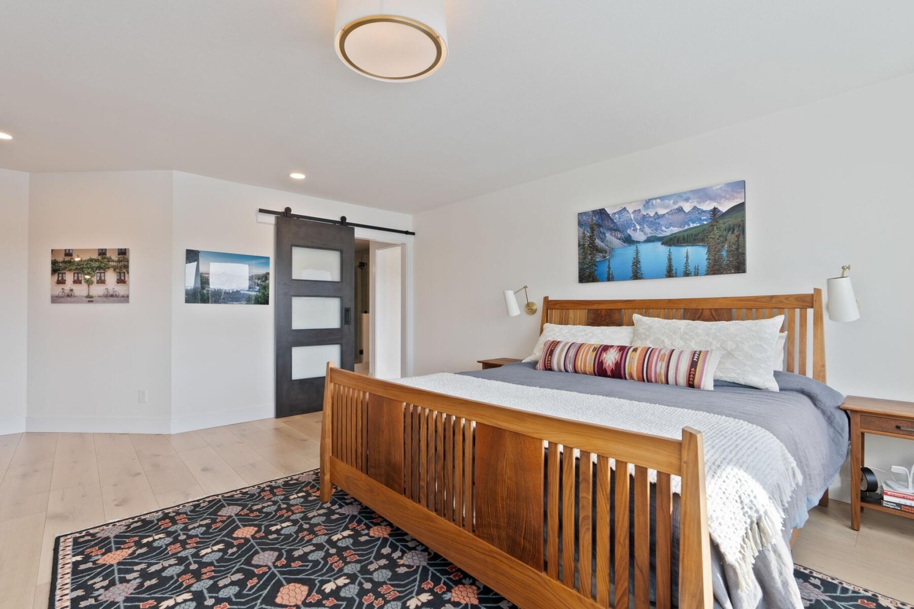 2868 NW Polarstar Avenue