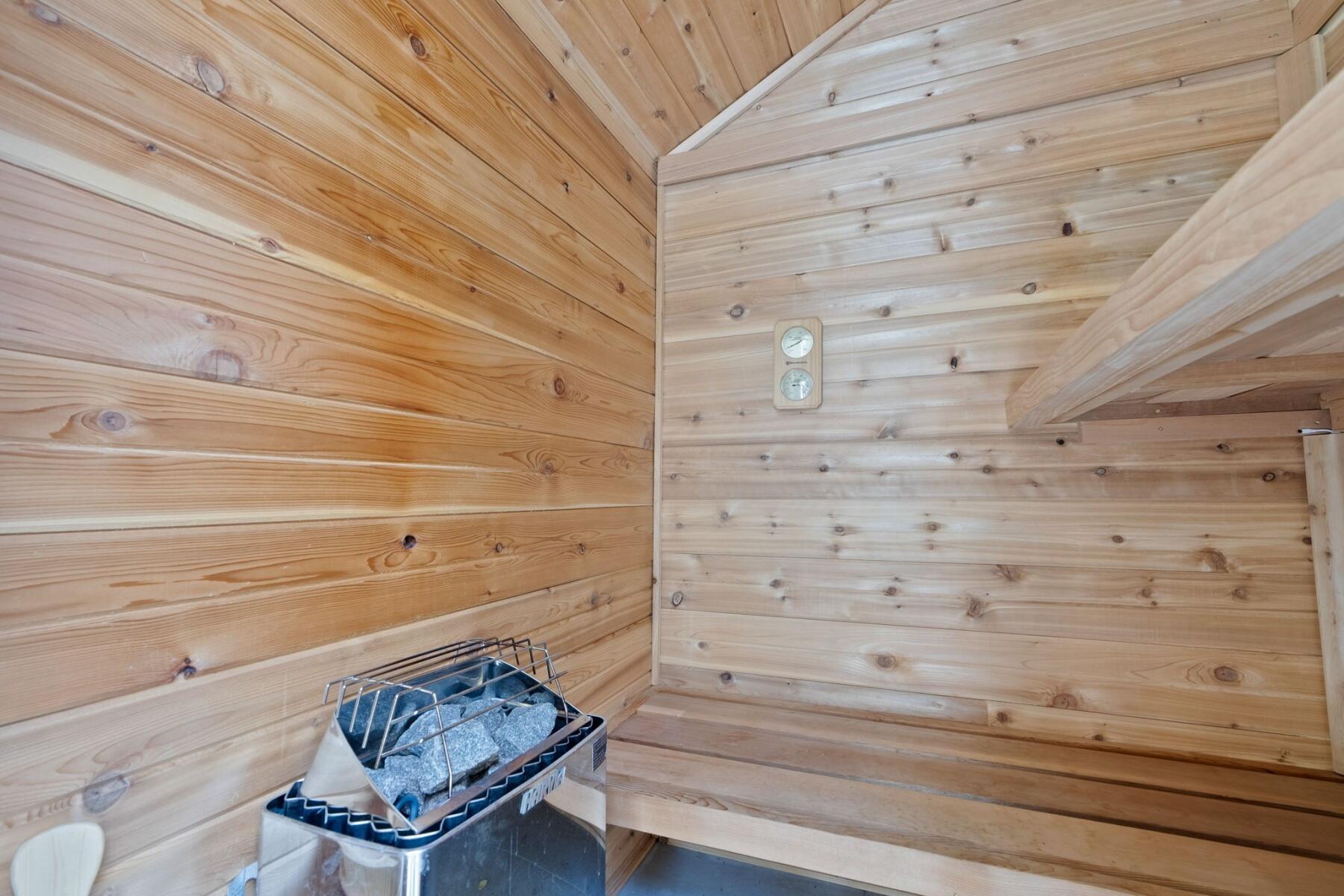 2868 NW Polarstar Avenue