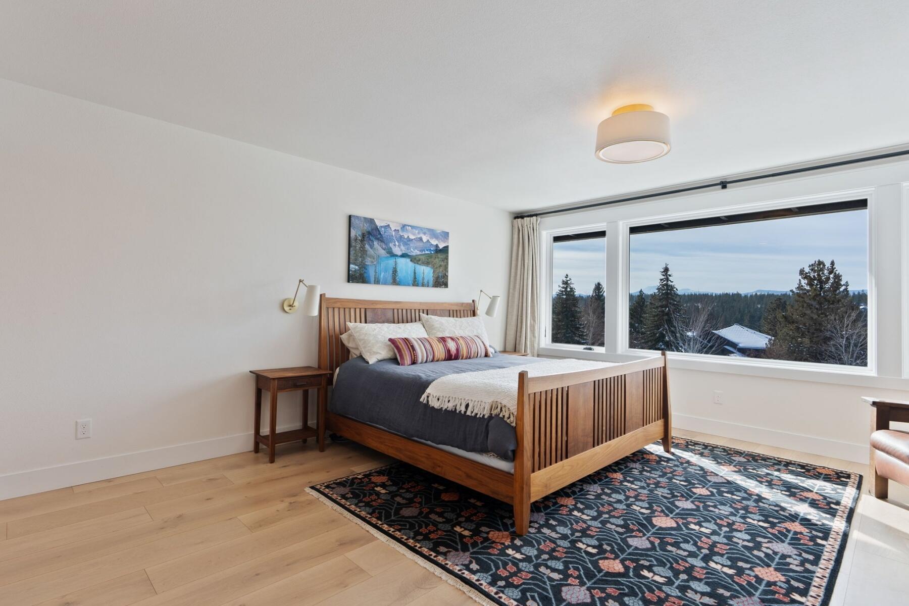 2868 NW Polarstar Avenue