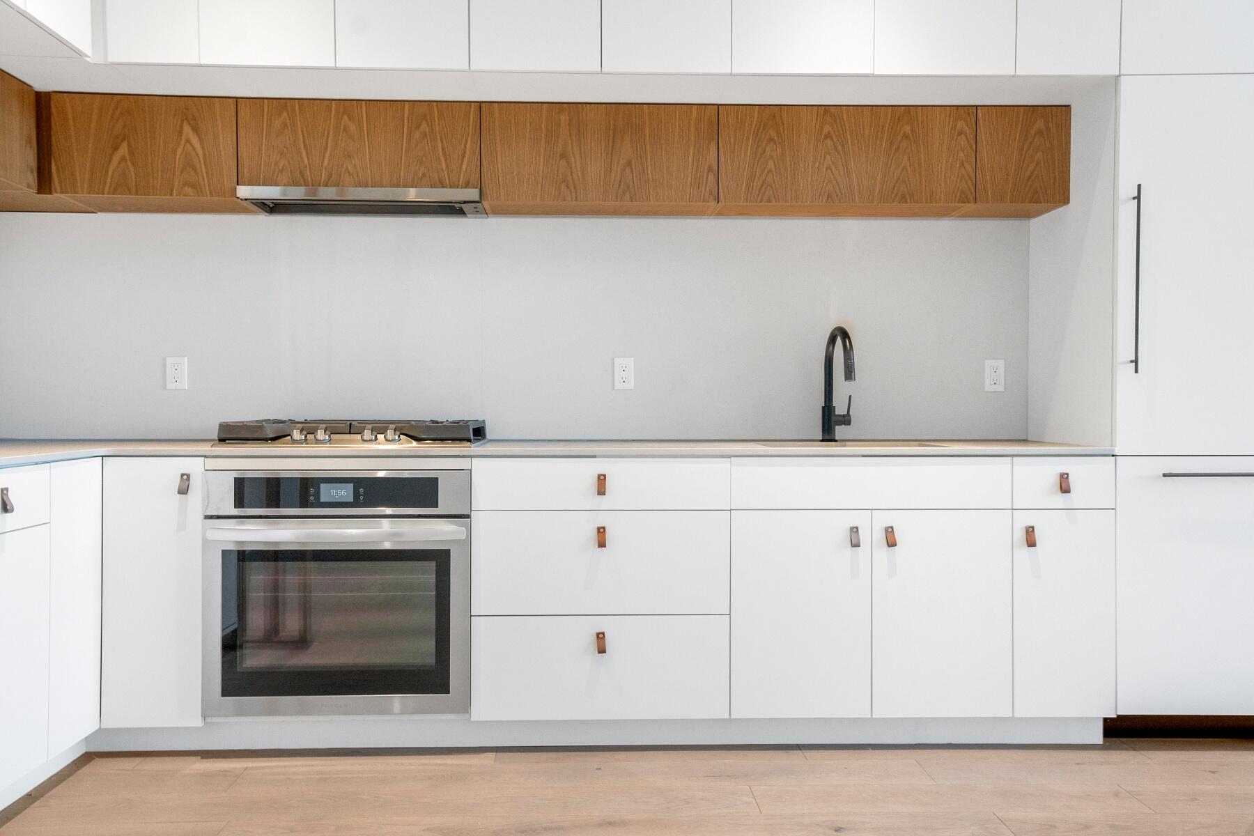 2745 NW Ordway Avenue, 310