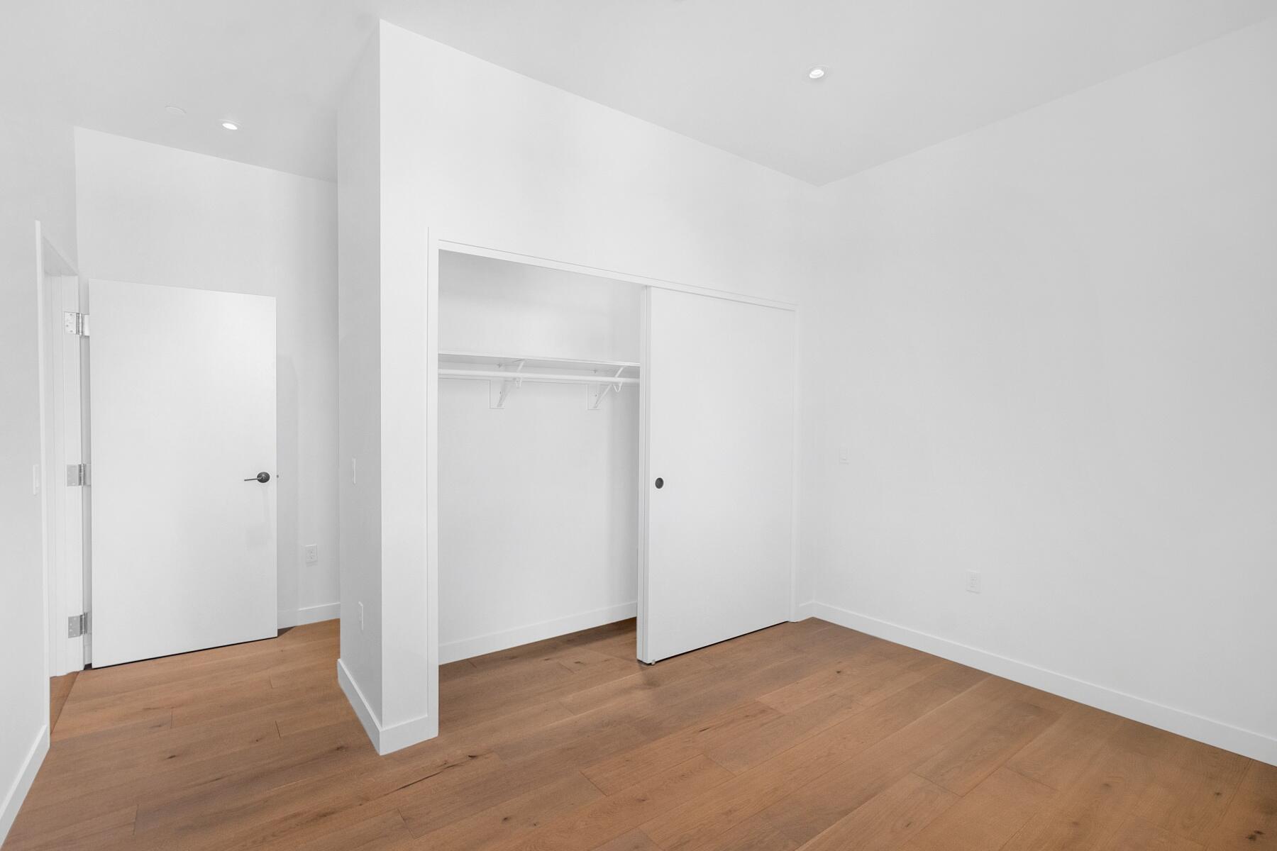 2745 NW Ordway Avenue, 211