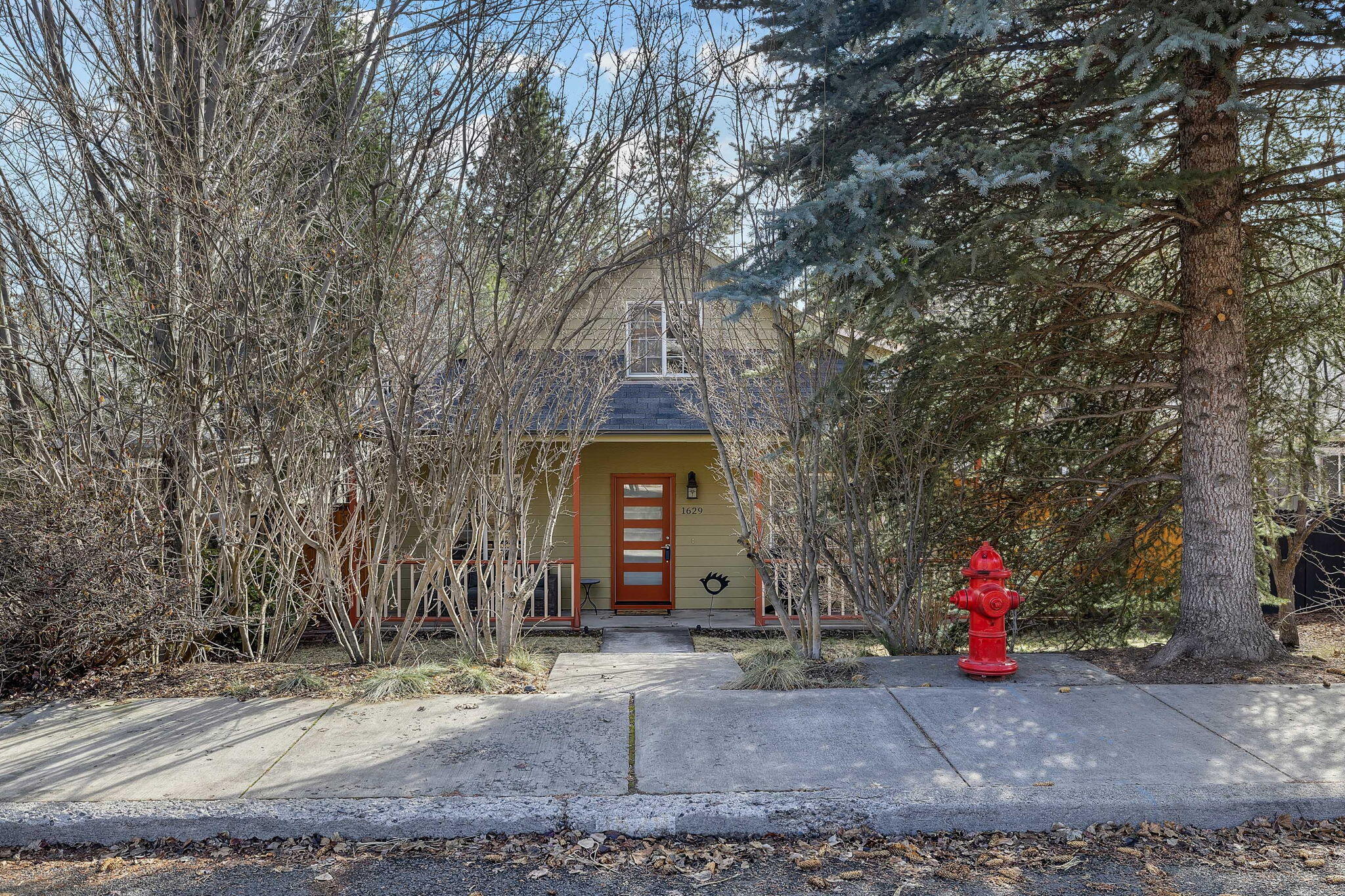 1629 NW Fresno Avenue