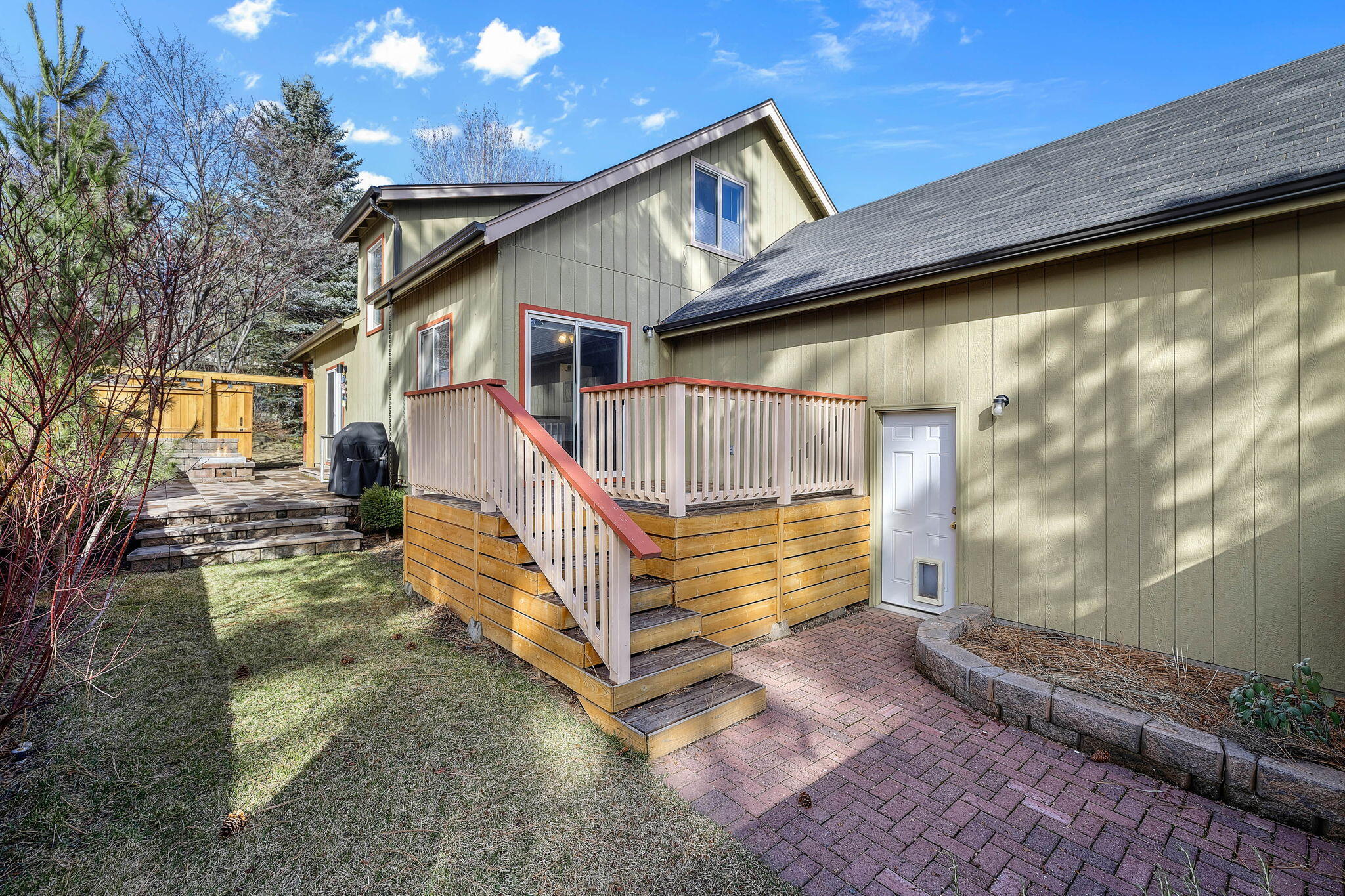 1629 NW Fresno Avenue