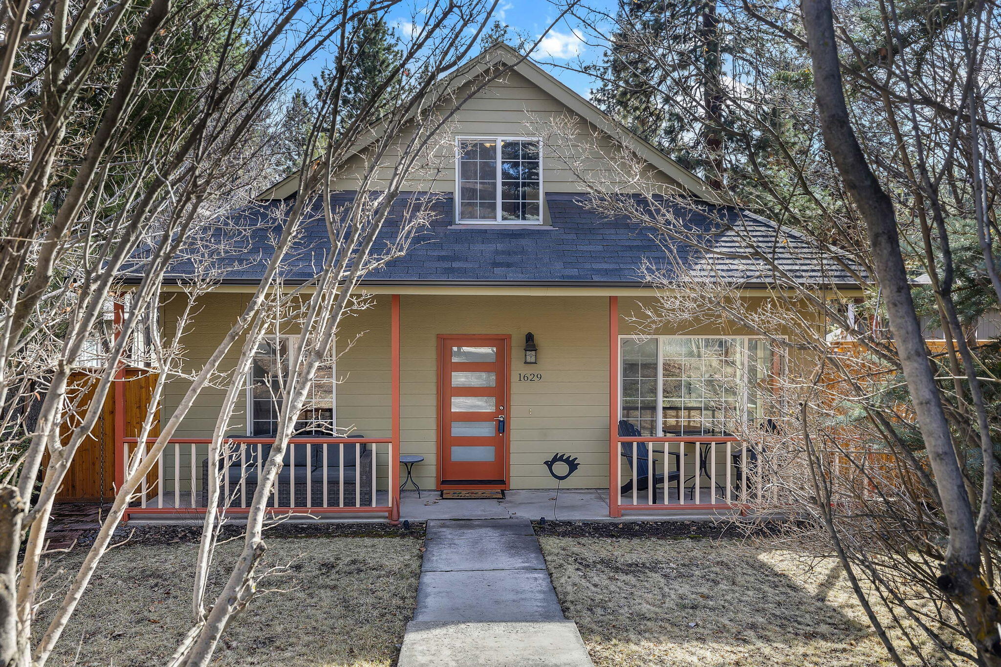 1629 NW Fresno Avenue