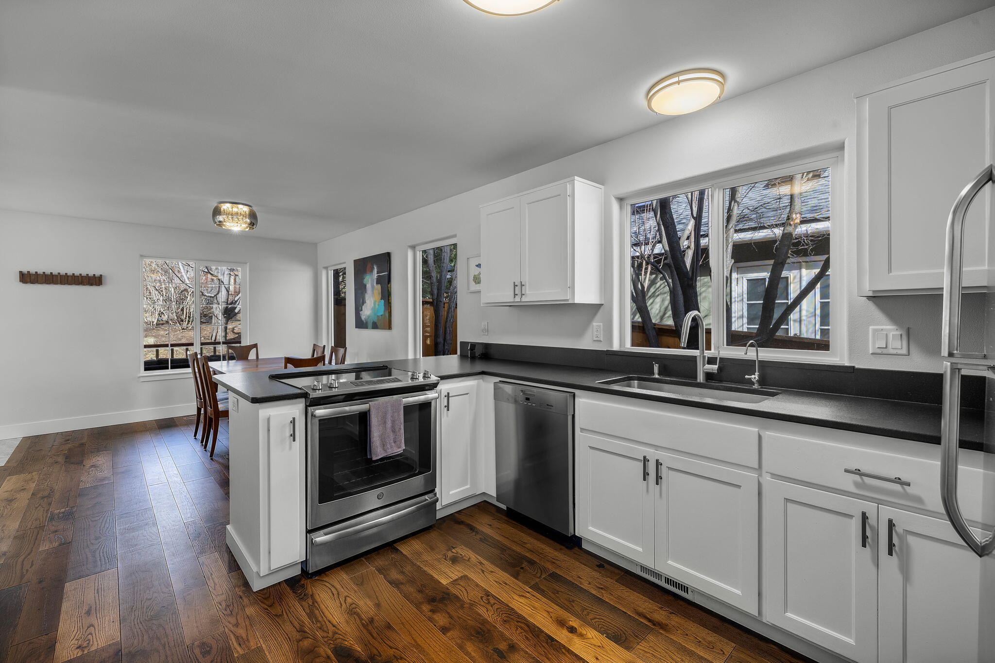 1629 NW Fresno Avenue