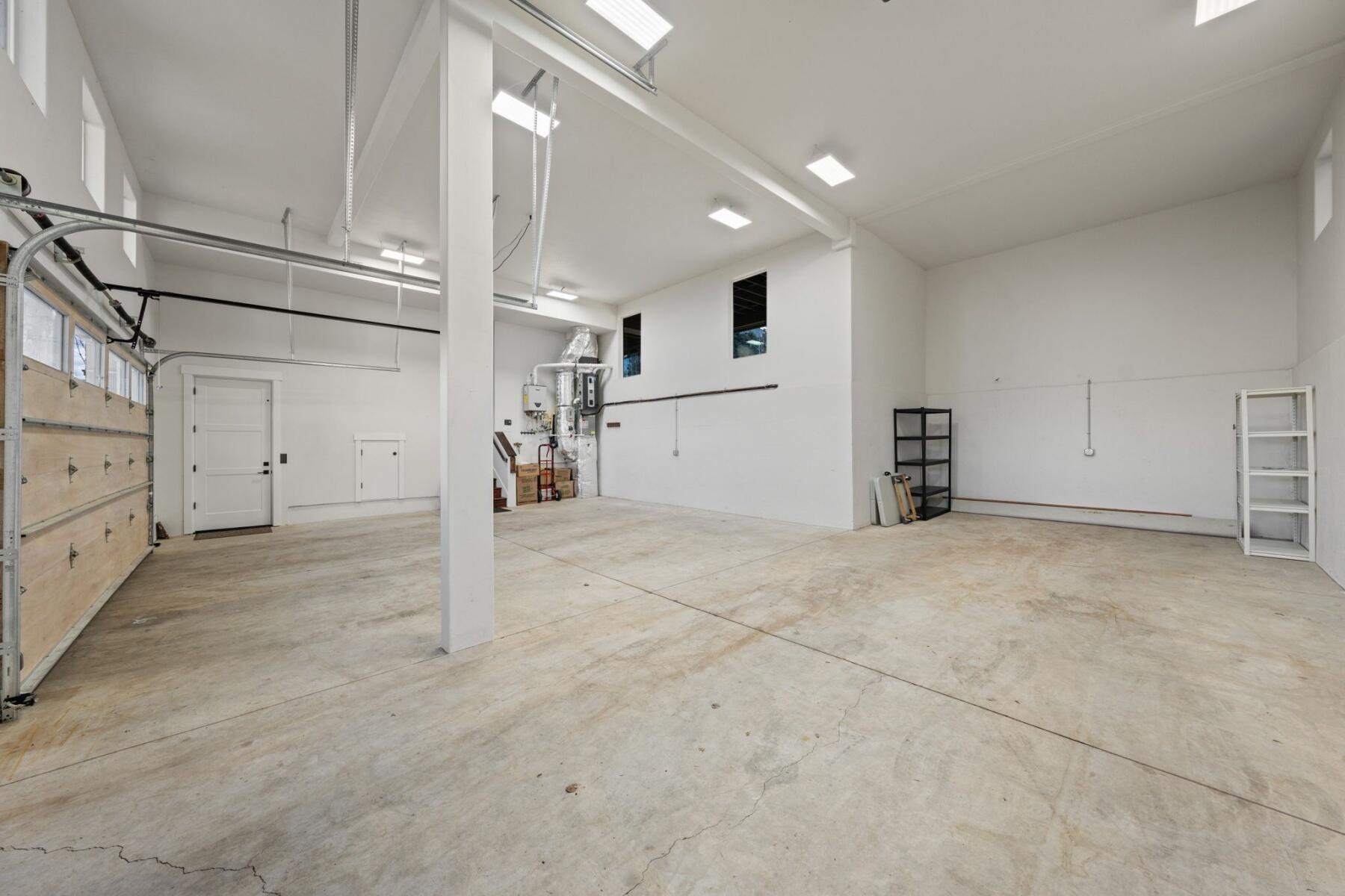 3334 NW Fairway Heights Drive