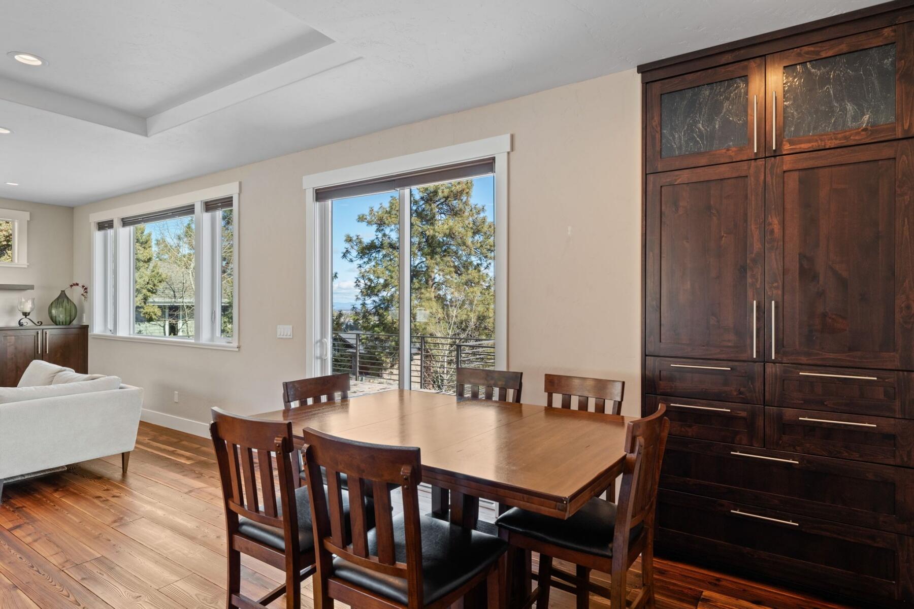 3334 NW Fairway Heights Drive