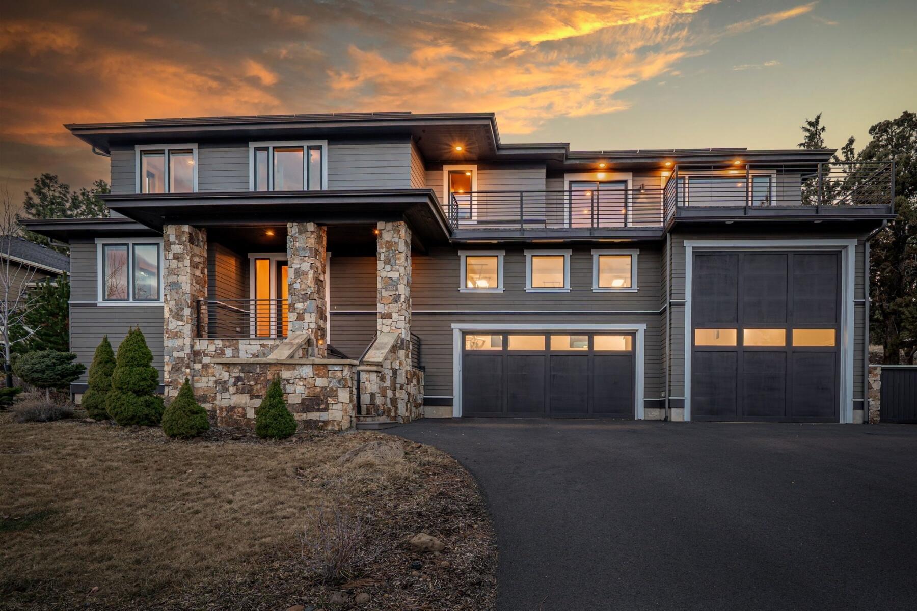 3334 NW Fairway Heights Drive