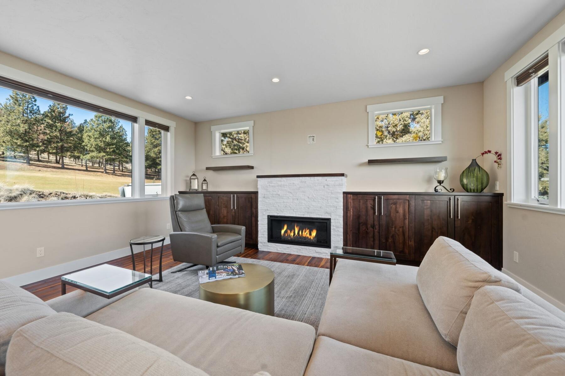 3334 NW Fairway Heights Drive