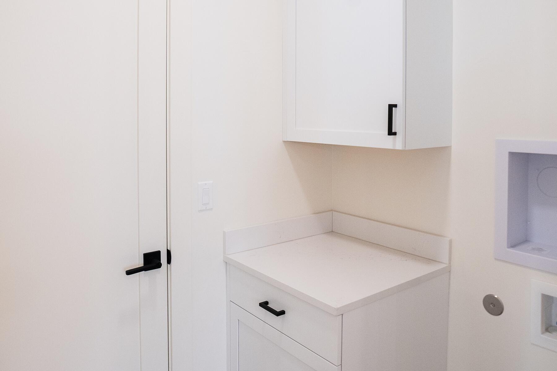 61295 Storms Court, 42