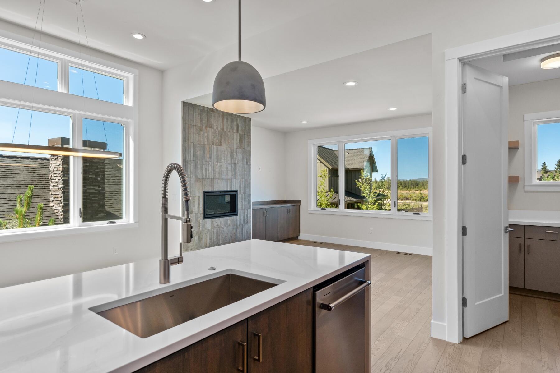 61294 Storms Court, 39