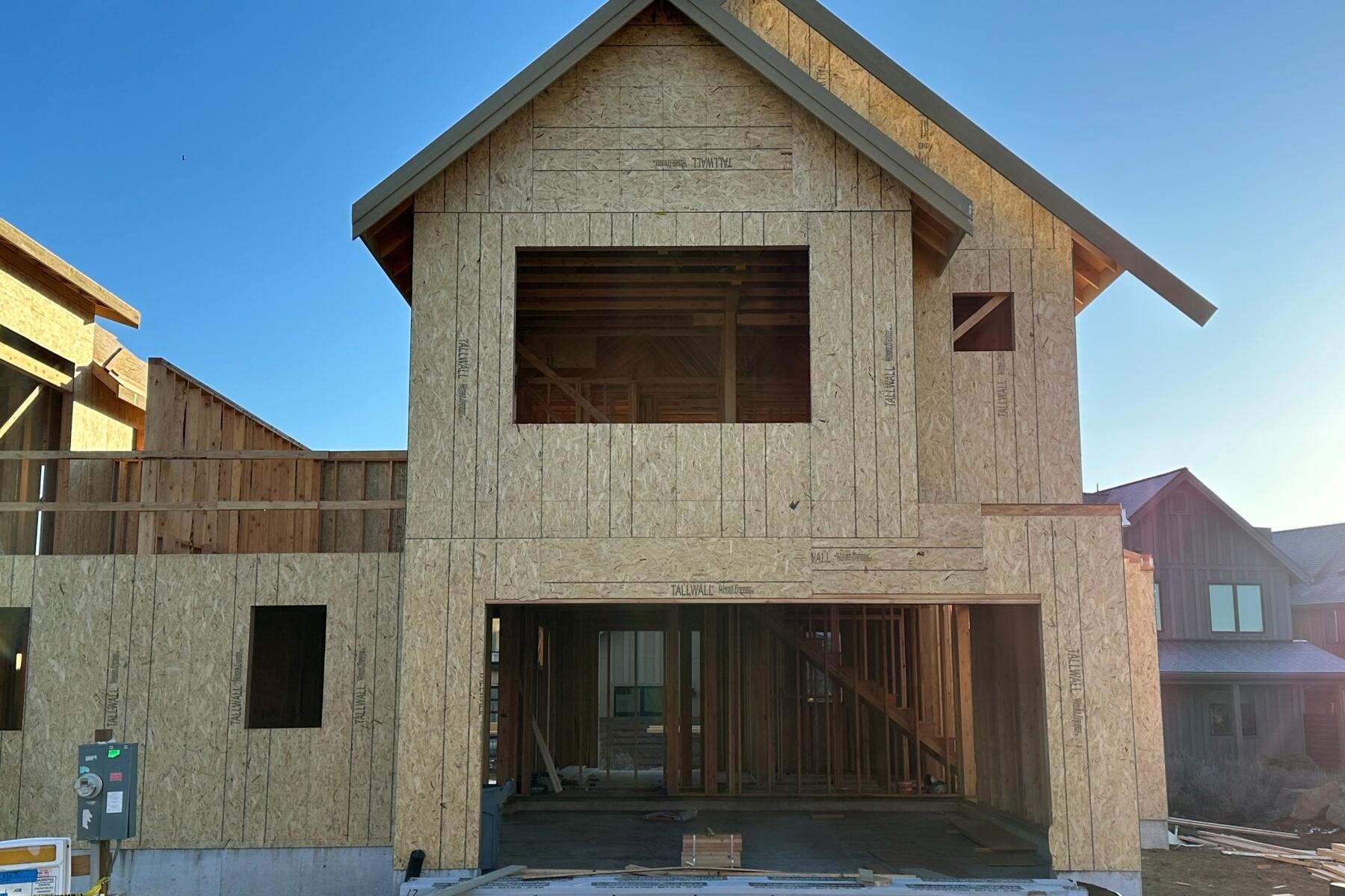 61294 Storms Court, 39