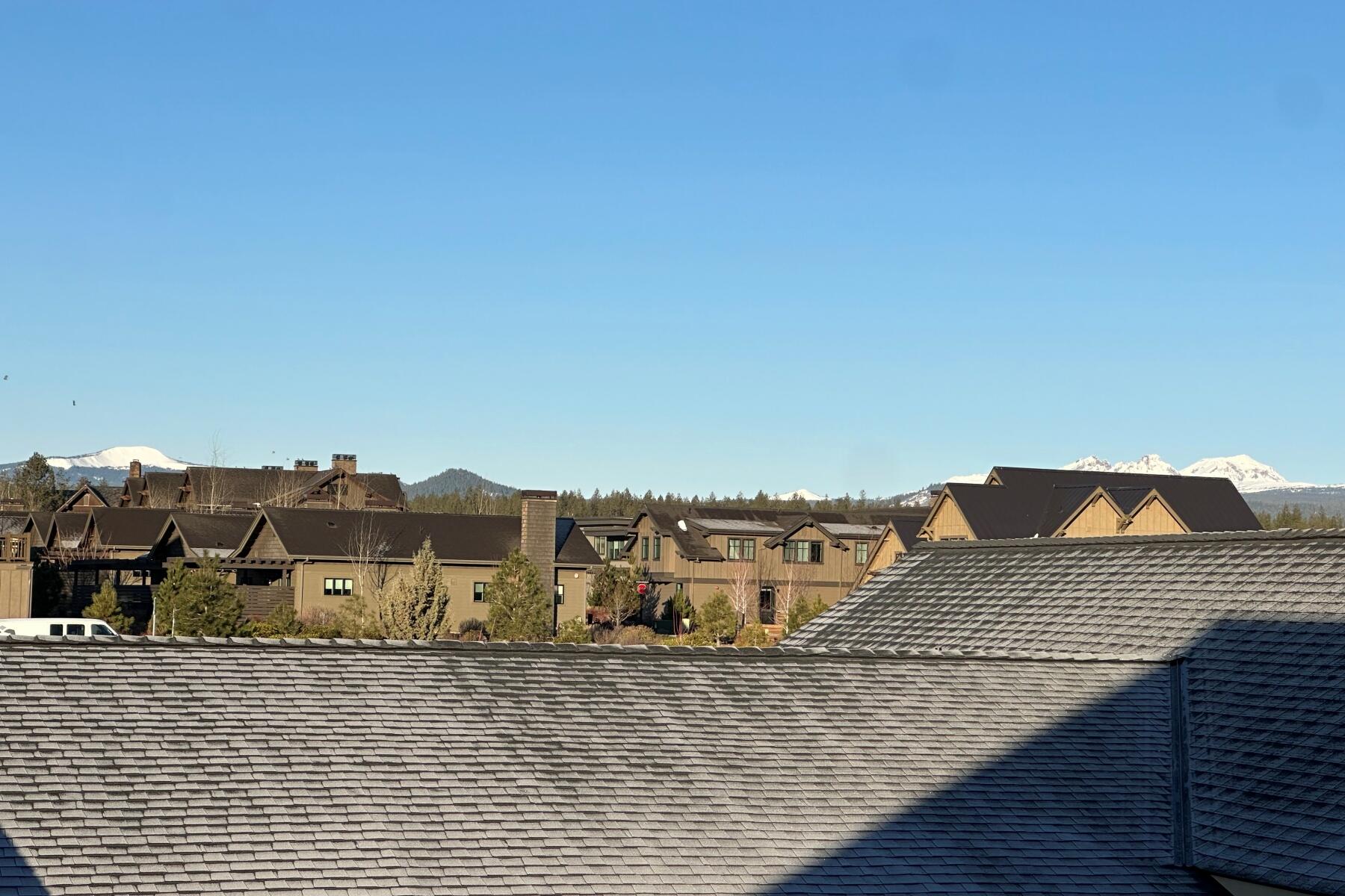 61294 Storms Court, 39