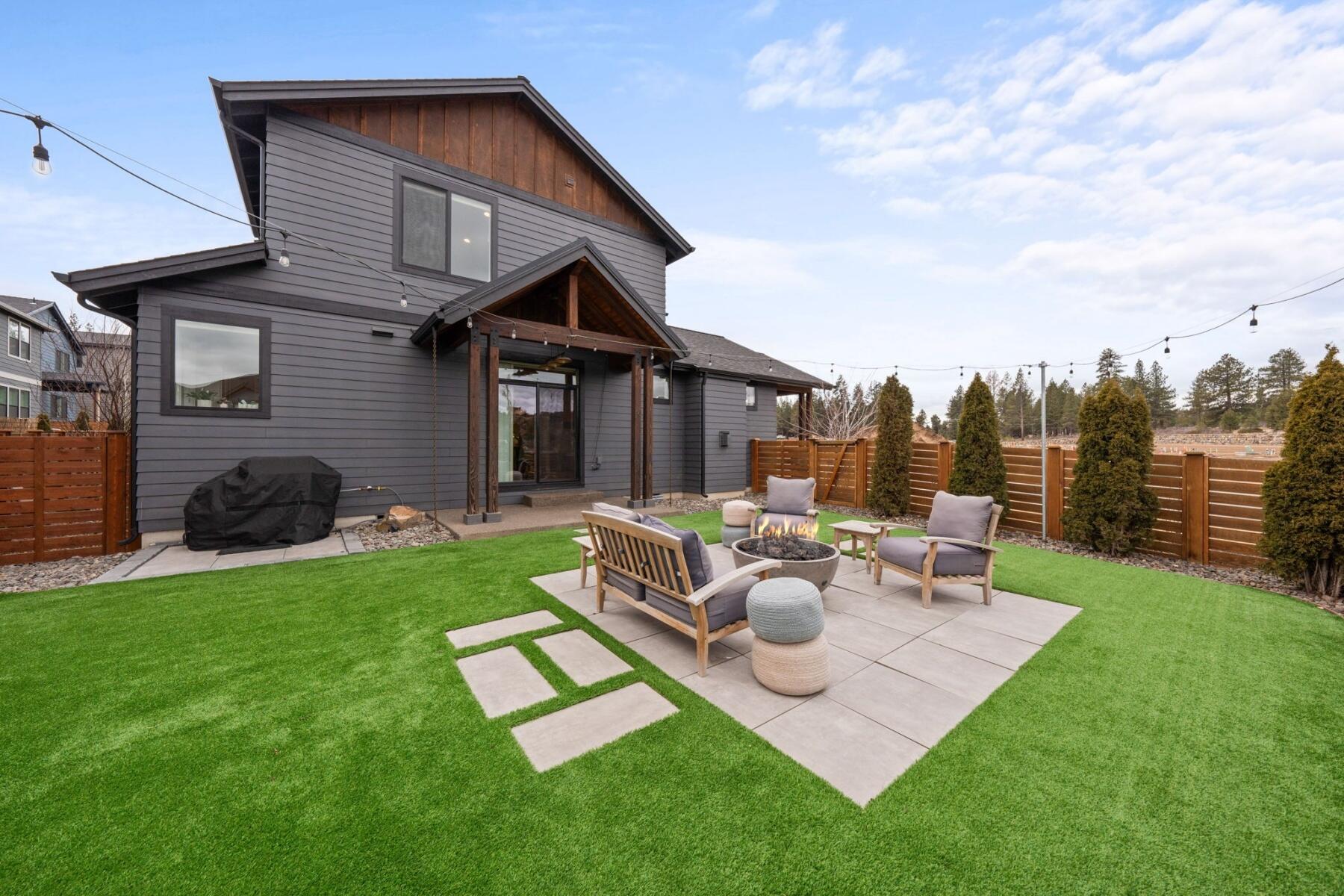 61204 Bachelor View Road