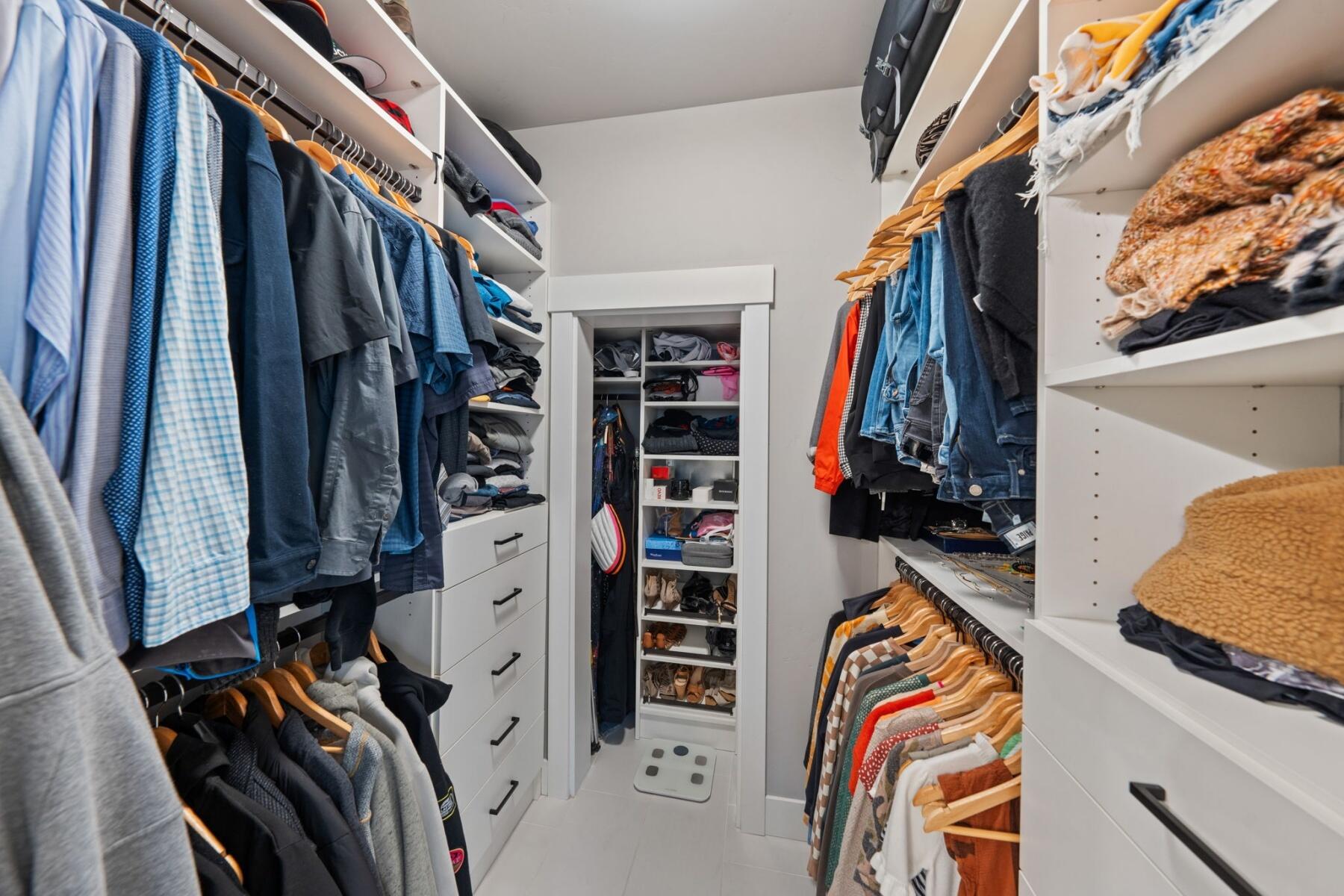 61204 Bachelor View Road