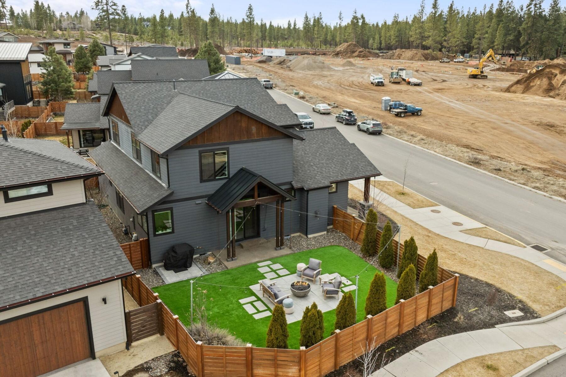 61204 Bachelor View Road