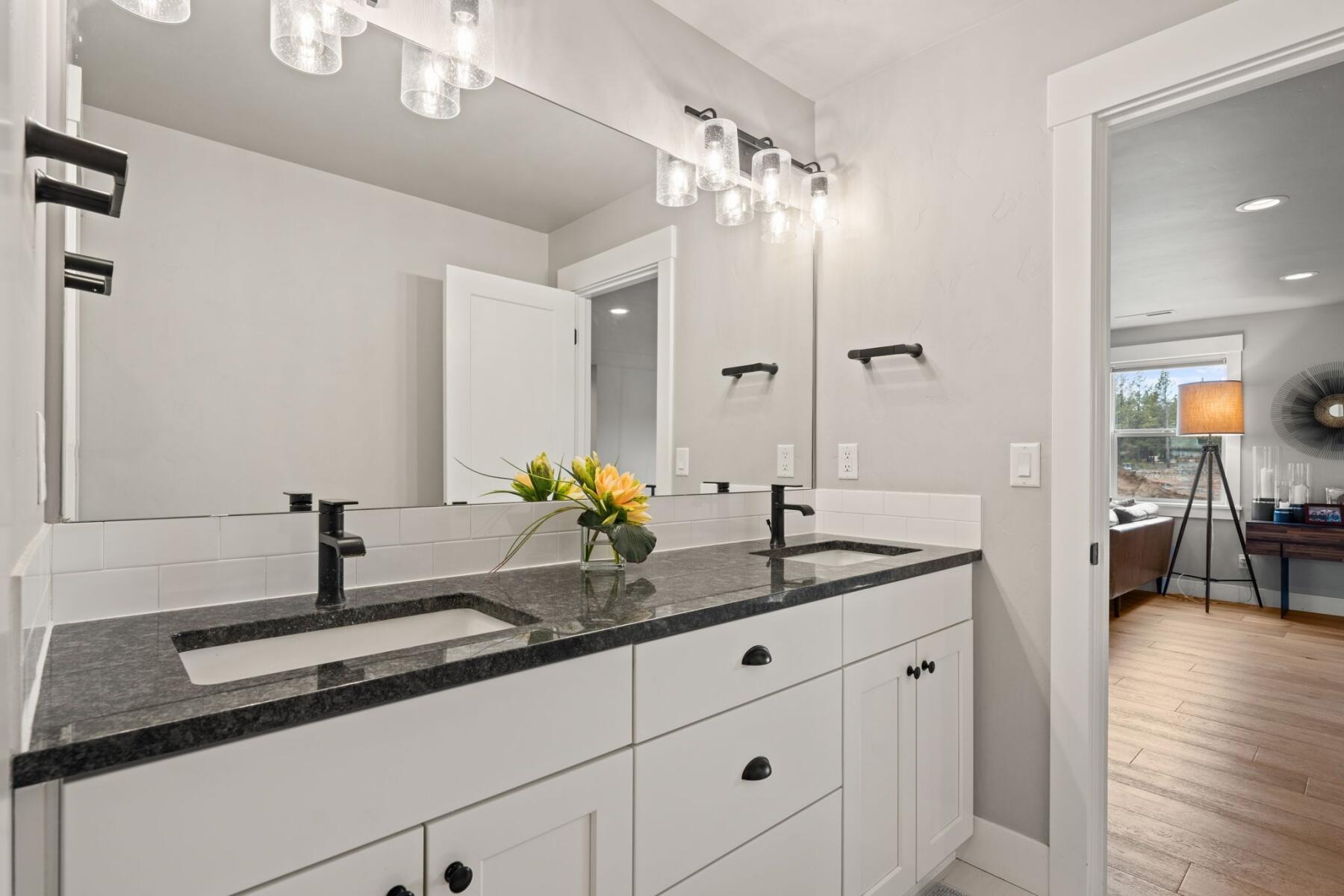 61204 Bachelor View Road