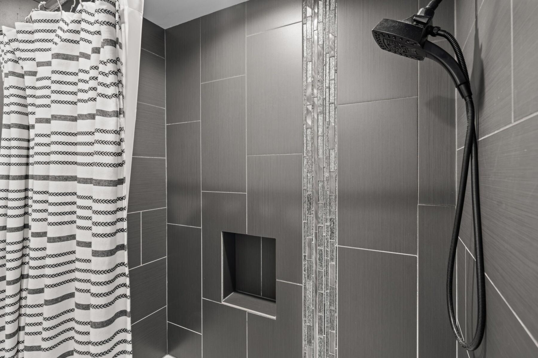 61204 Bachelor View Road