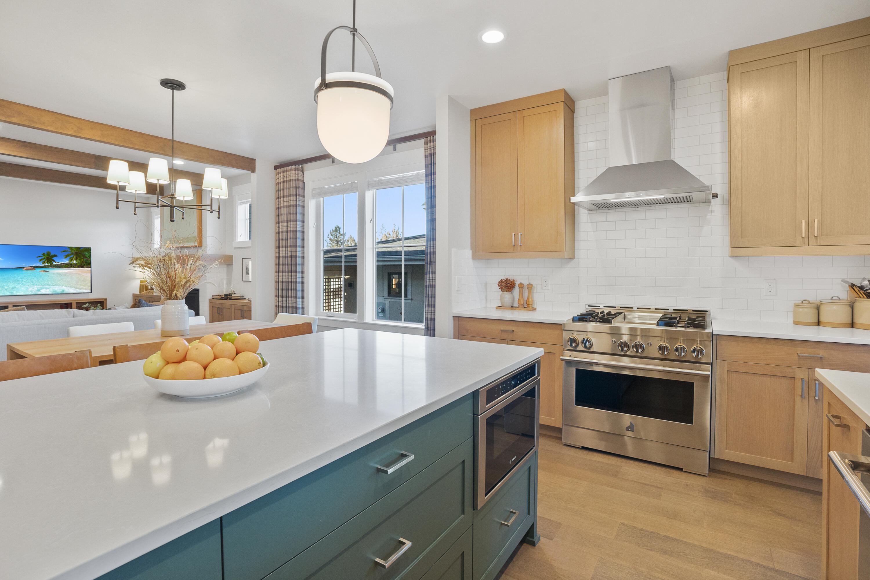 2242 NW Reserve Camp Court