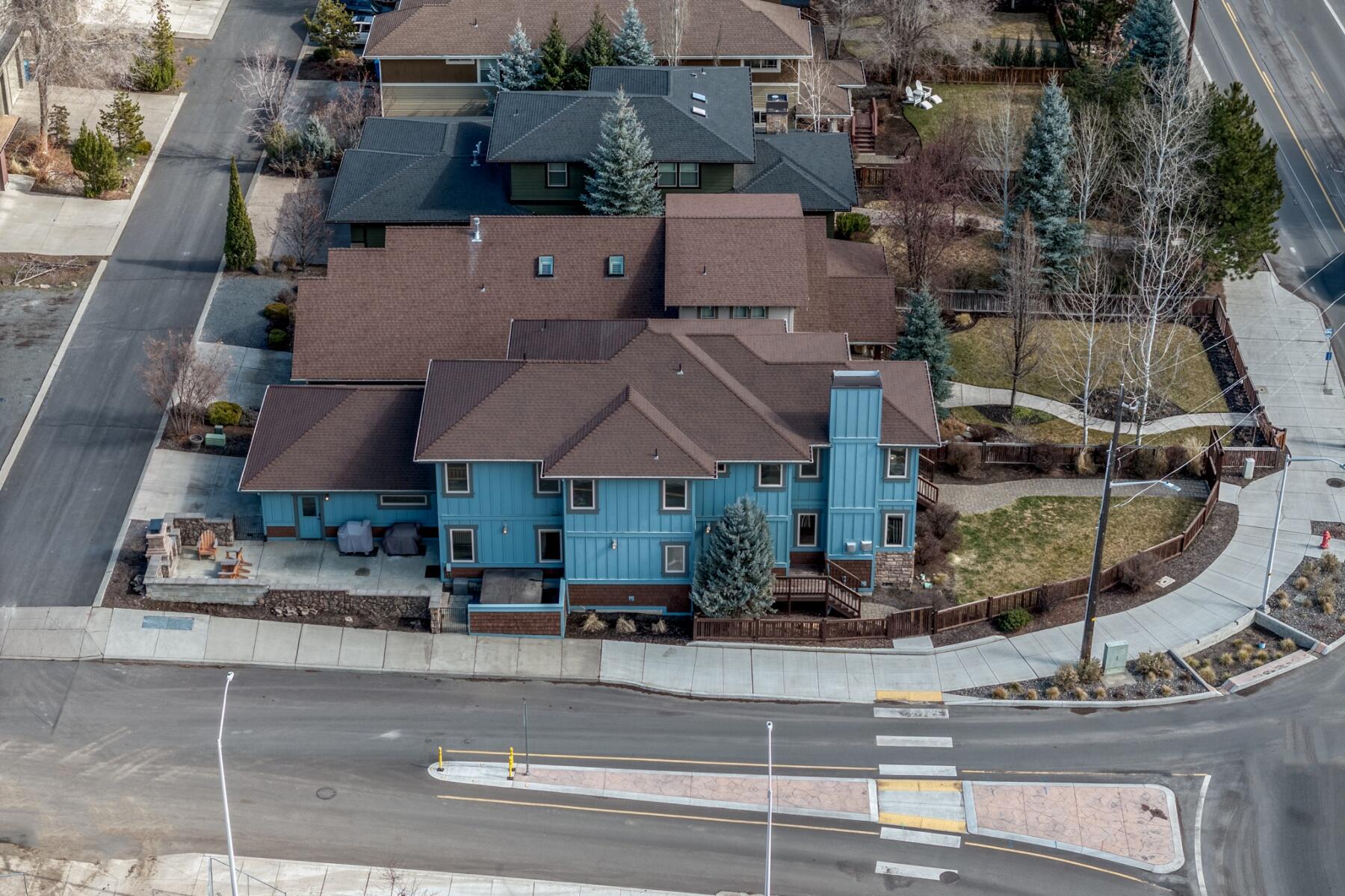 1398 NW Newport Avenue