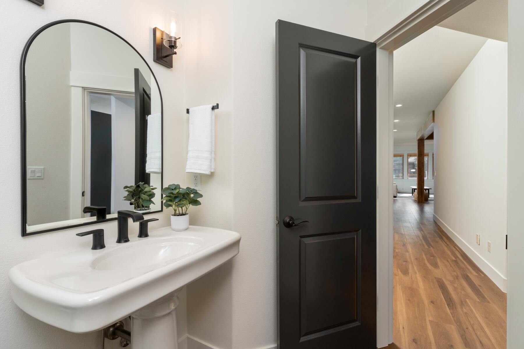 1398 NW Newport Avenue