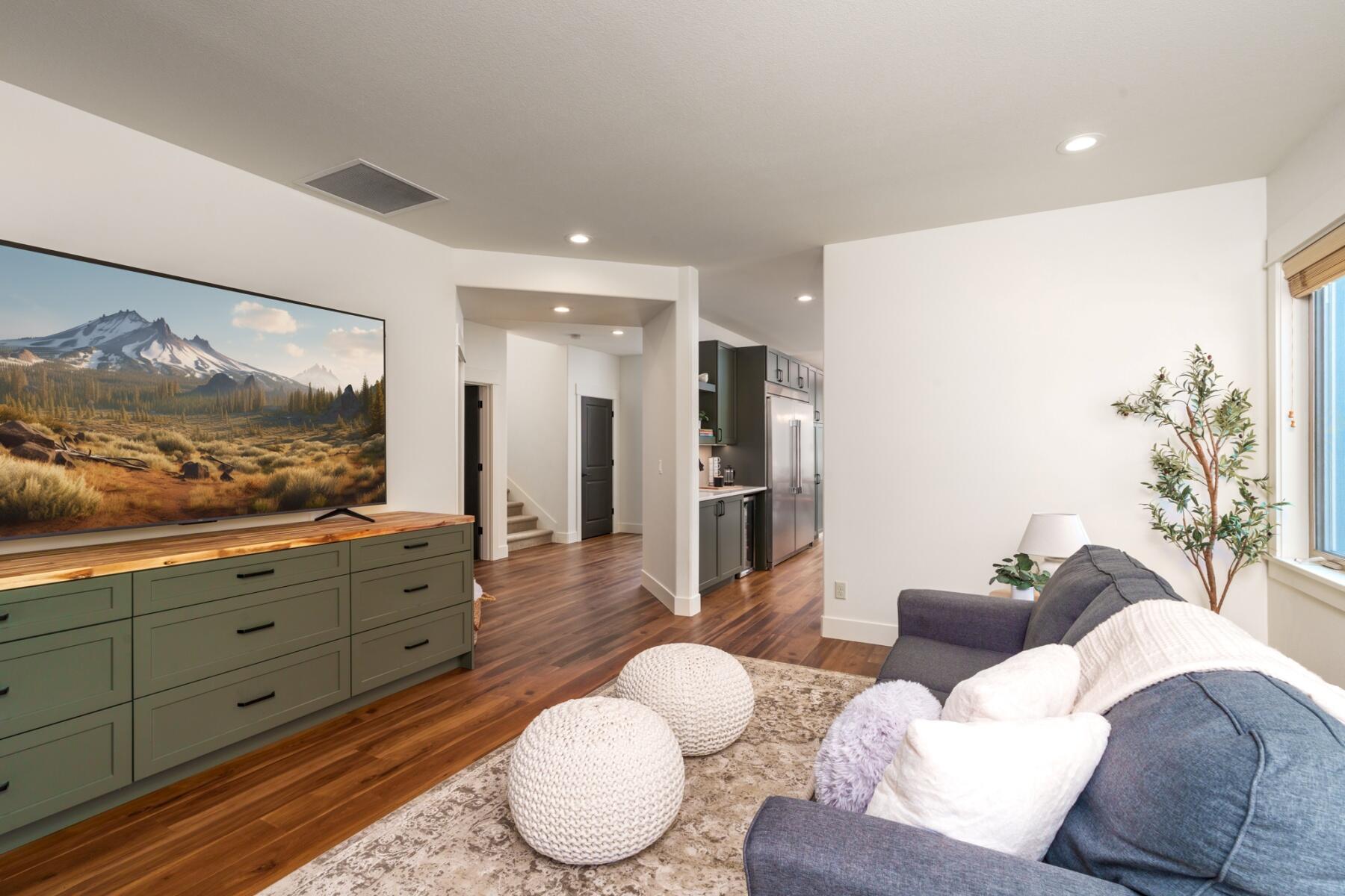 1398 NW Newport Avenue