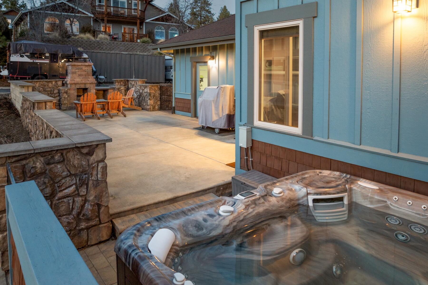 1398 NW Newport Avenue