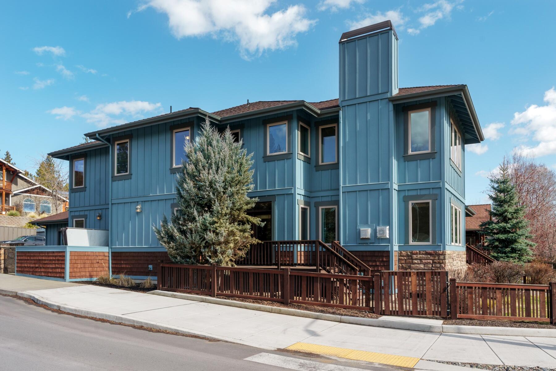 1398 NW Newport Avenue