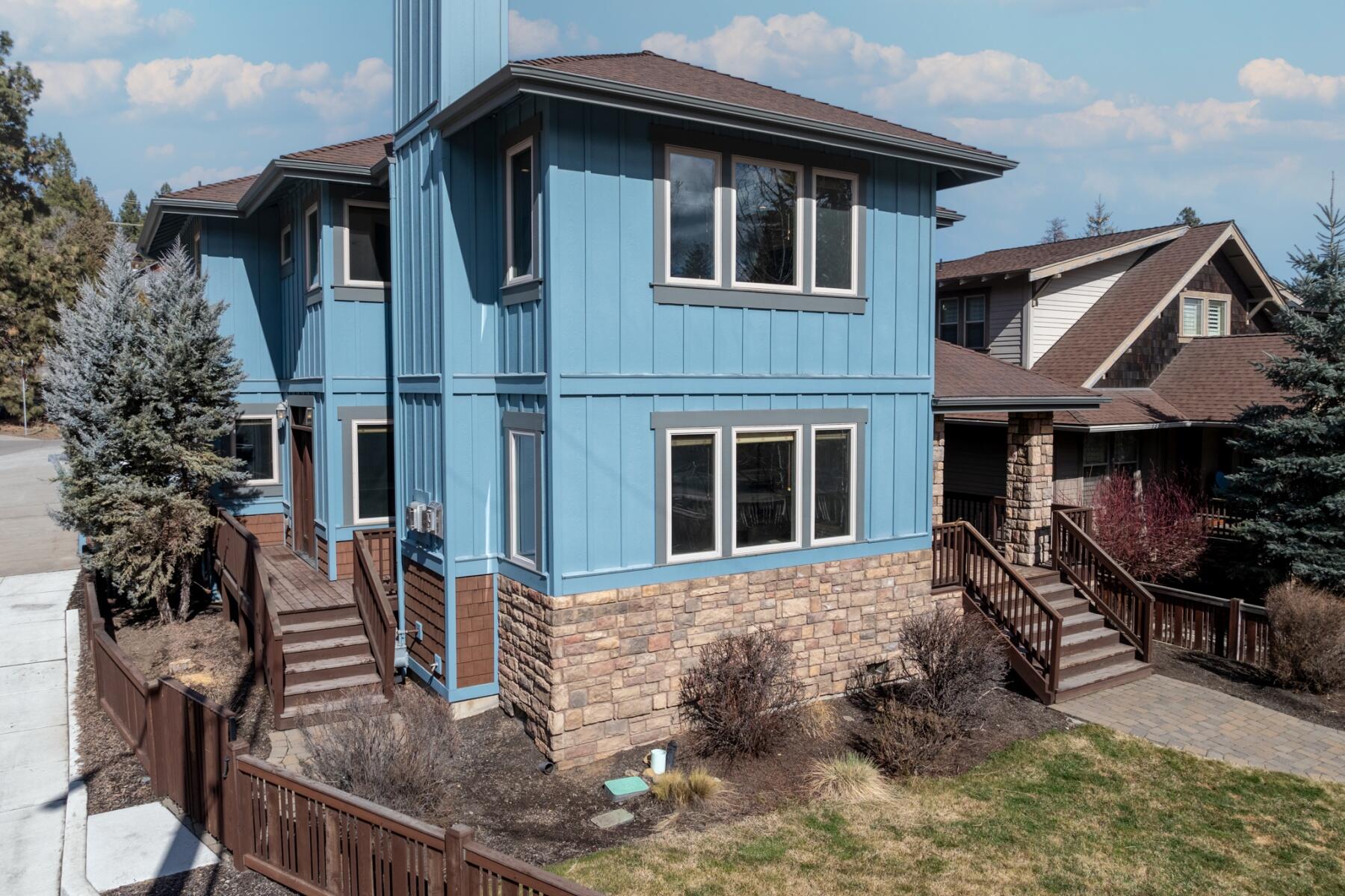 1398 NW Newport Avenue