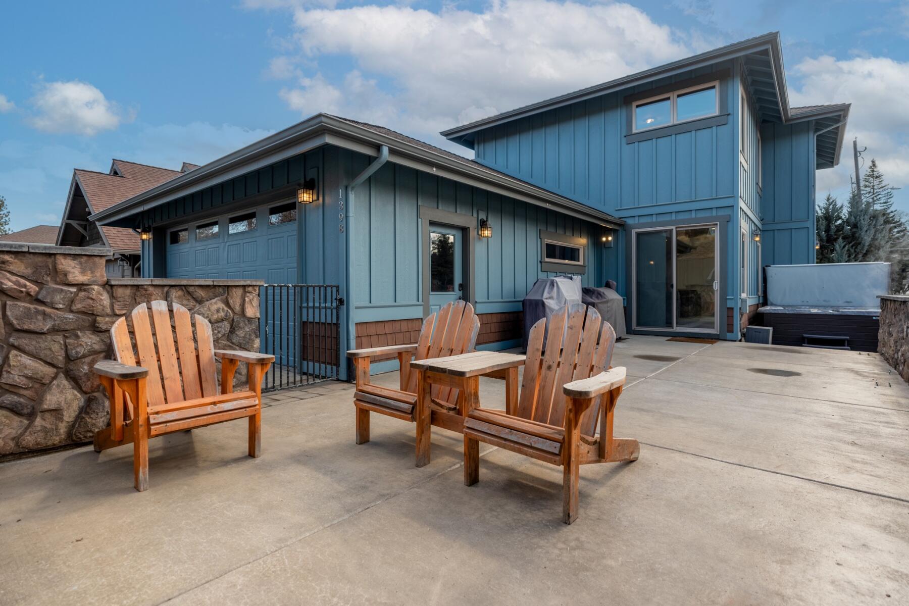 1398 NW Newport Avenue