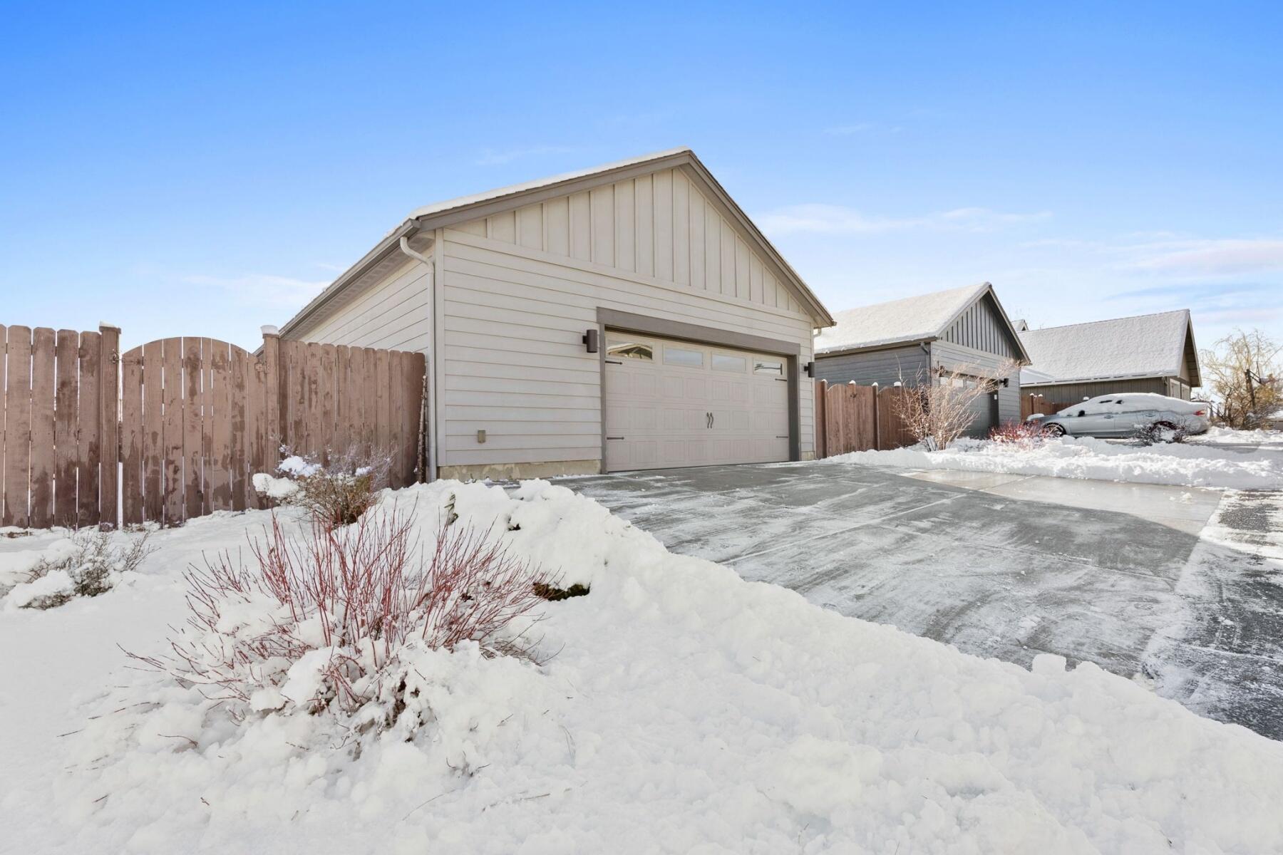 63277 NW Rossby Street