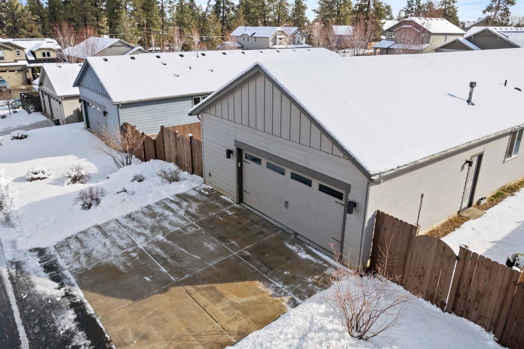 63277 NW Rossby Street