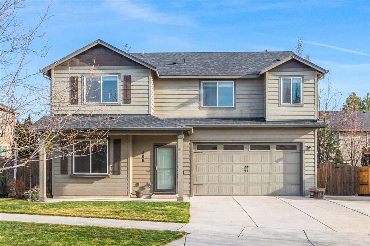 608 SE Glencoe Place